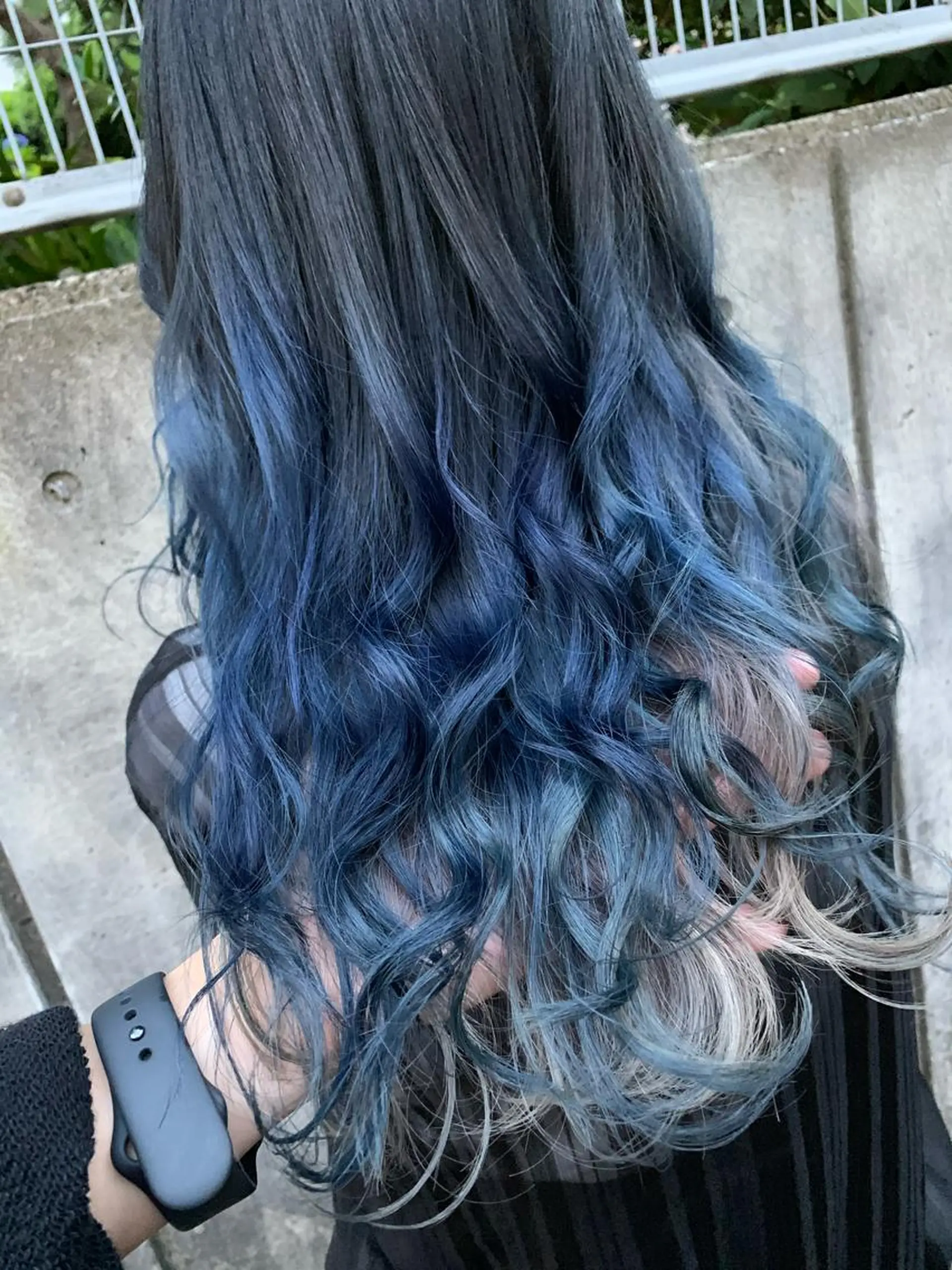 ロング カラー 🍀ケアブリーチ カラー🍀坂井のヘアスタイル