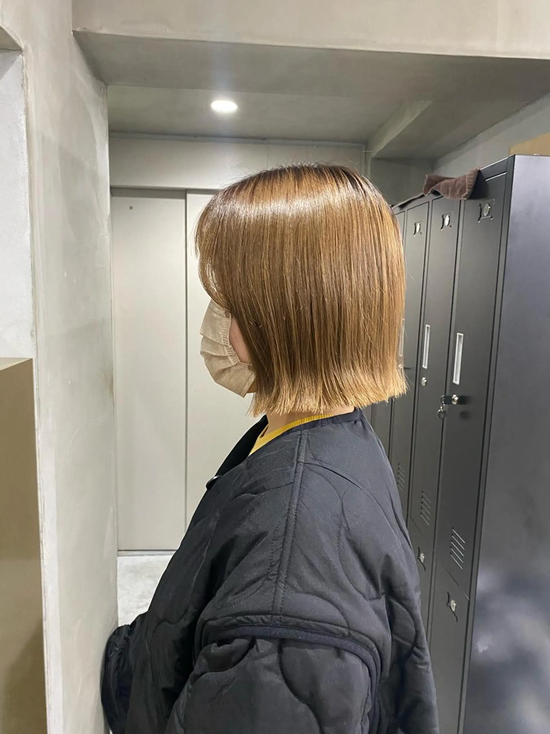 ショート カラー ボブ 田代 佳穂のヘアスタイル