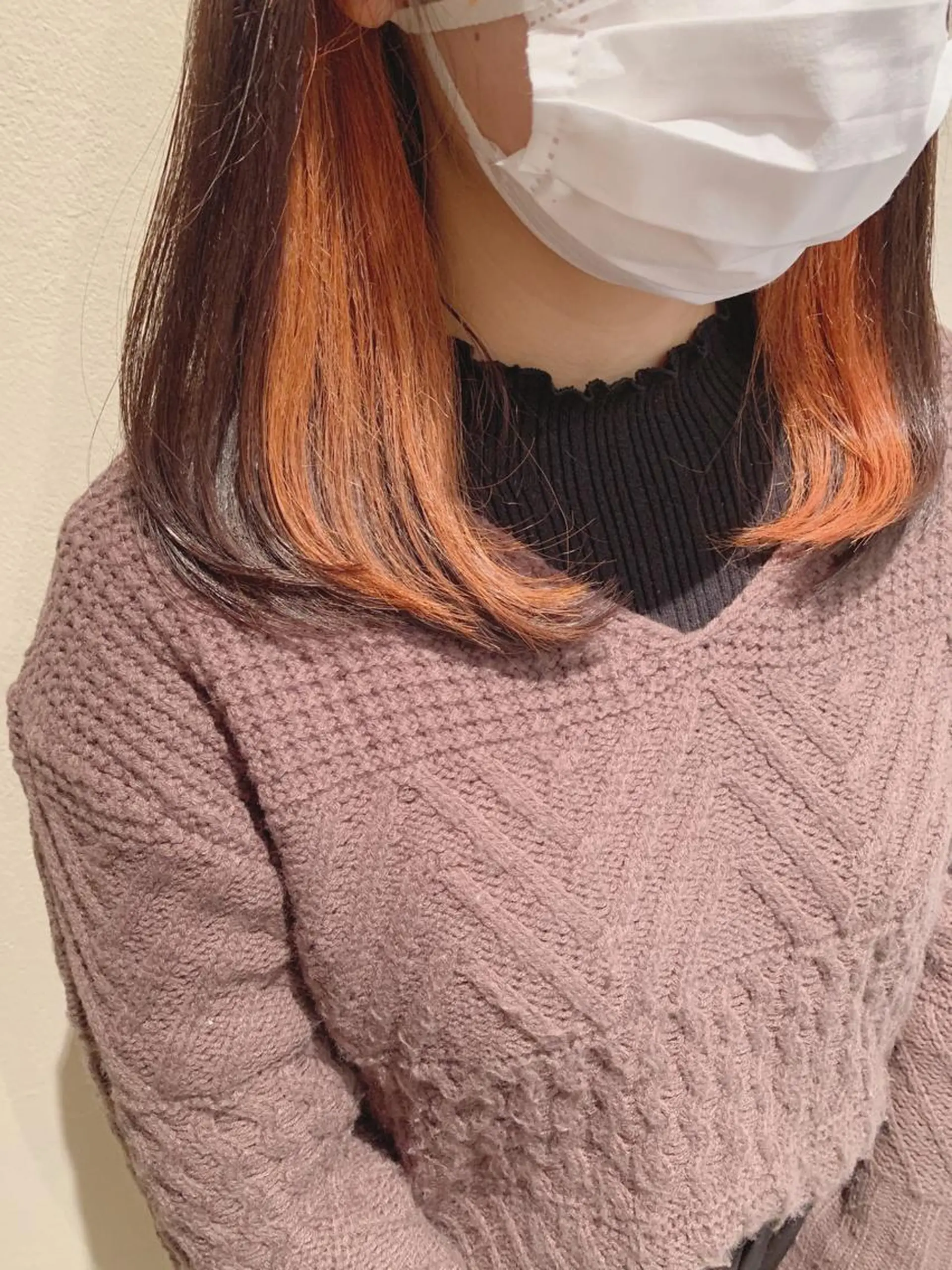 ミディアム カラー イヤリングカラー 小泉 葵のヘアスタイル