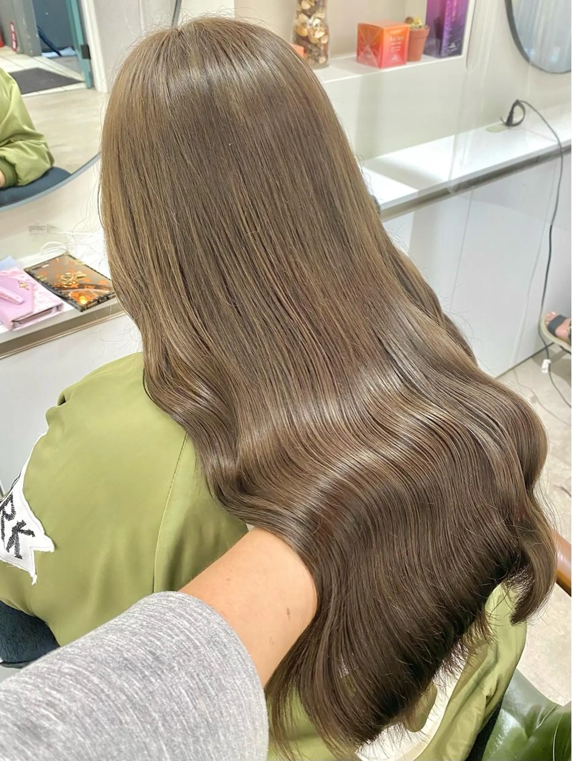 ロング ロング カット 縮毛矯正 トリートメント ヘアセット 💘カラー特化美容師 尾崎拓己のヘアスタイル