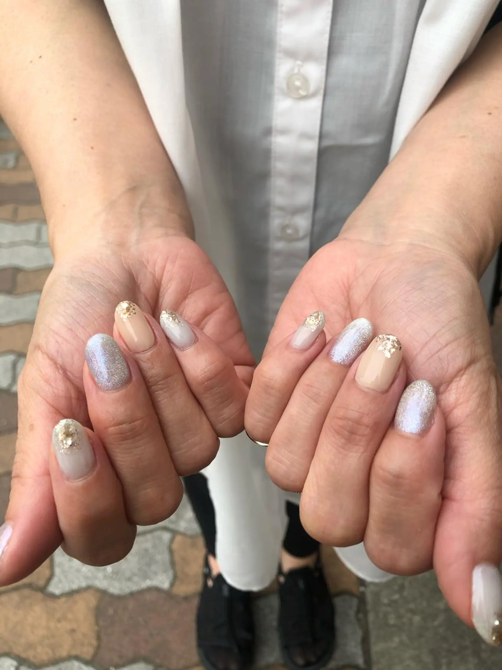 ネイル キラキラネイル シンプルネイル MELLMODE所属・Nakano Kanaのネイルデザイン