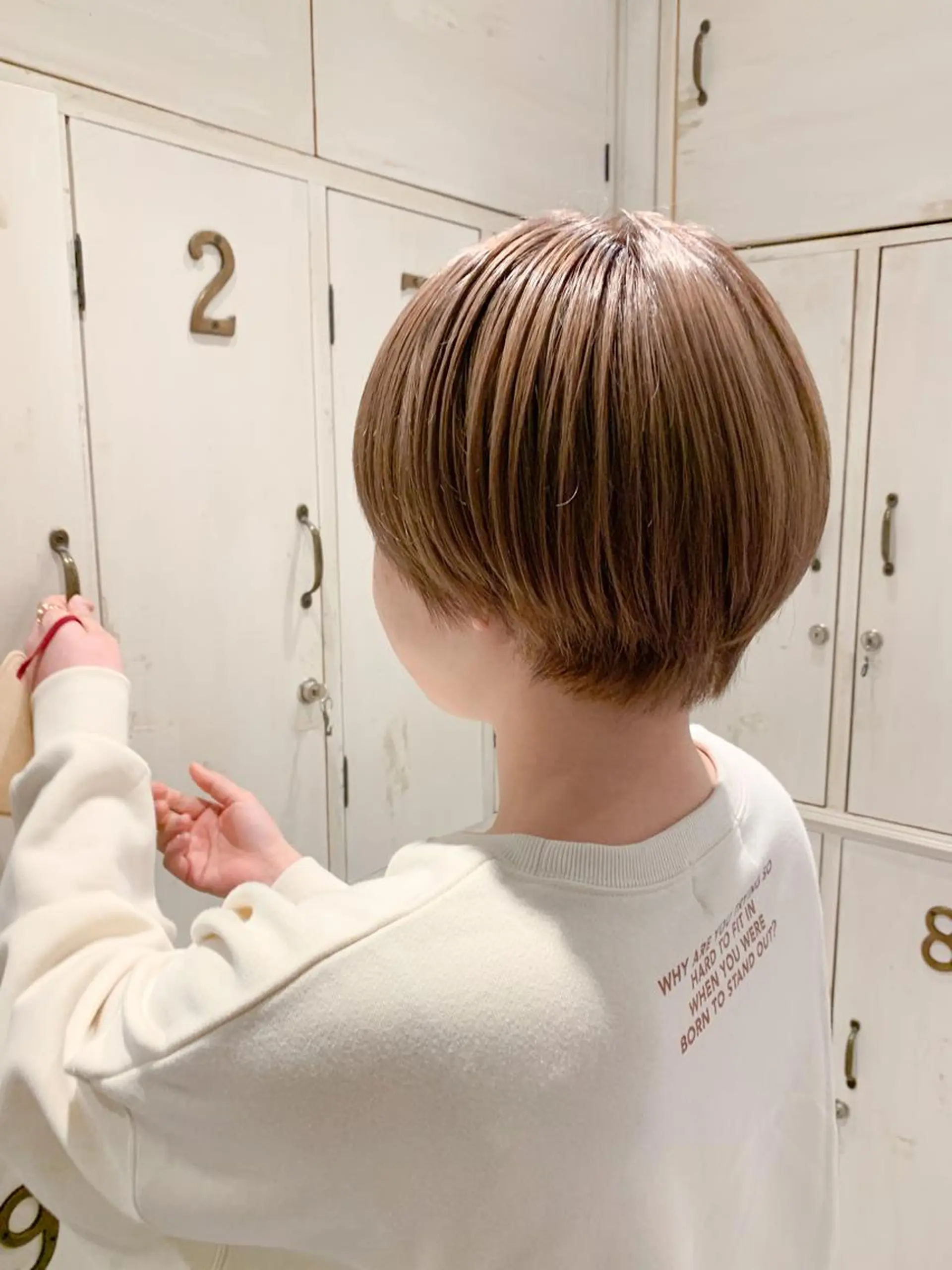 カラー ベージュカラー ミルキーベージュ ヘアカラー トリートメント 齊藤 優のヘアスタイル