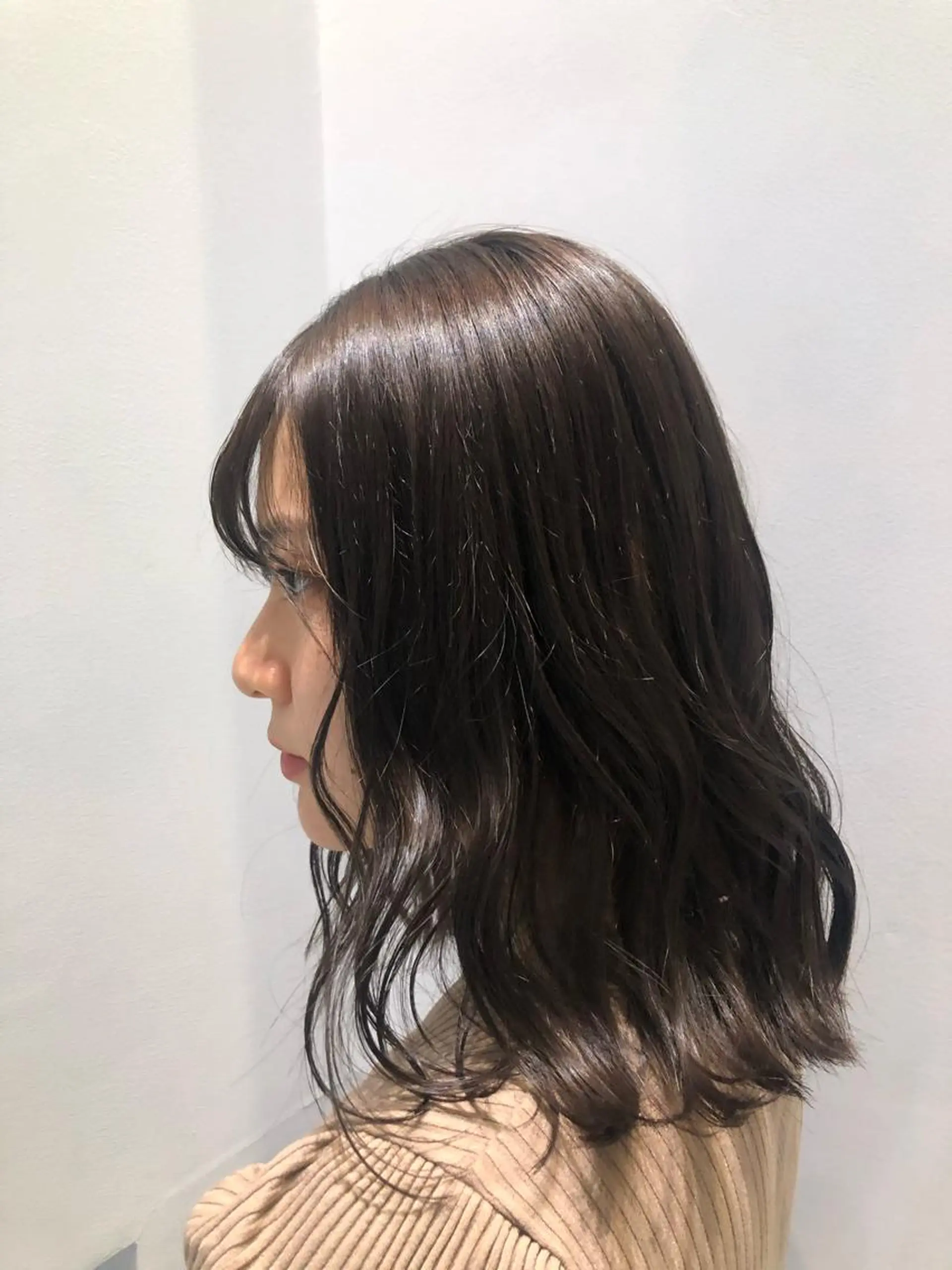 ミディアム カラー 斉藤 瑞恵のヘアスタイル