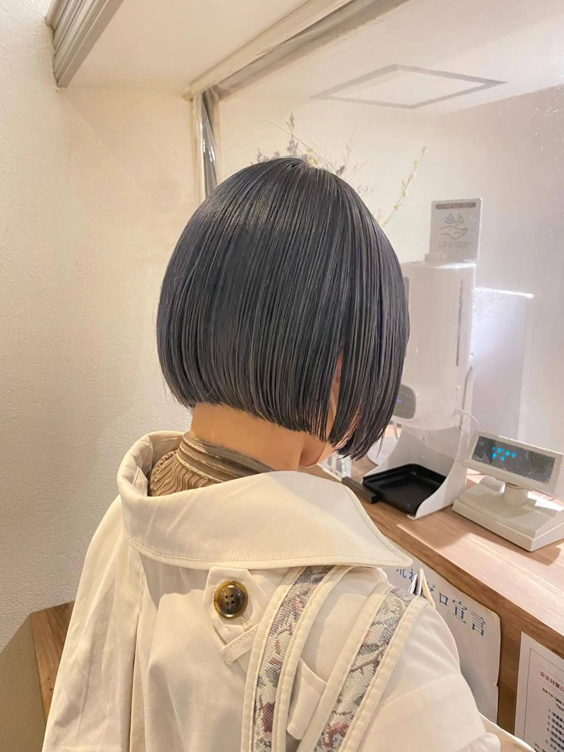 ショート ケリーズグリーン所属・ボブ/艶ハイトーン 森田/嵩士のヘアスタイル