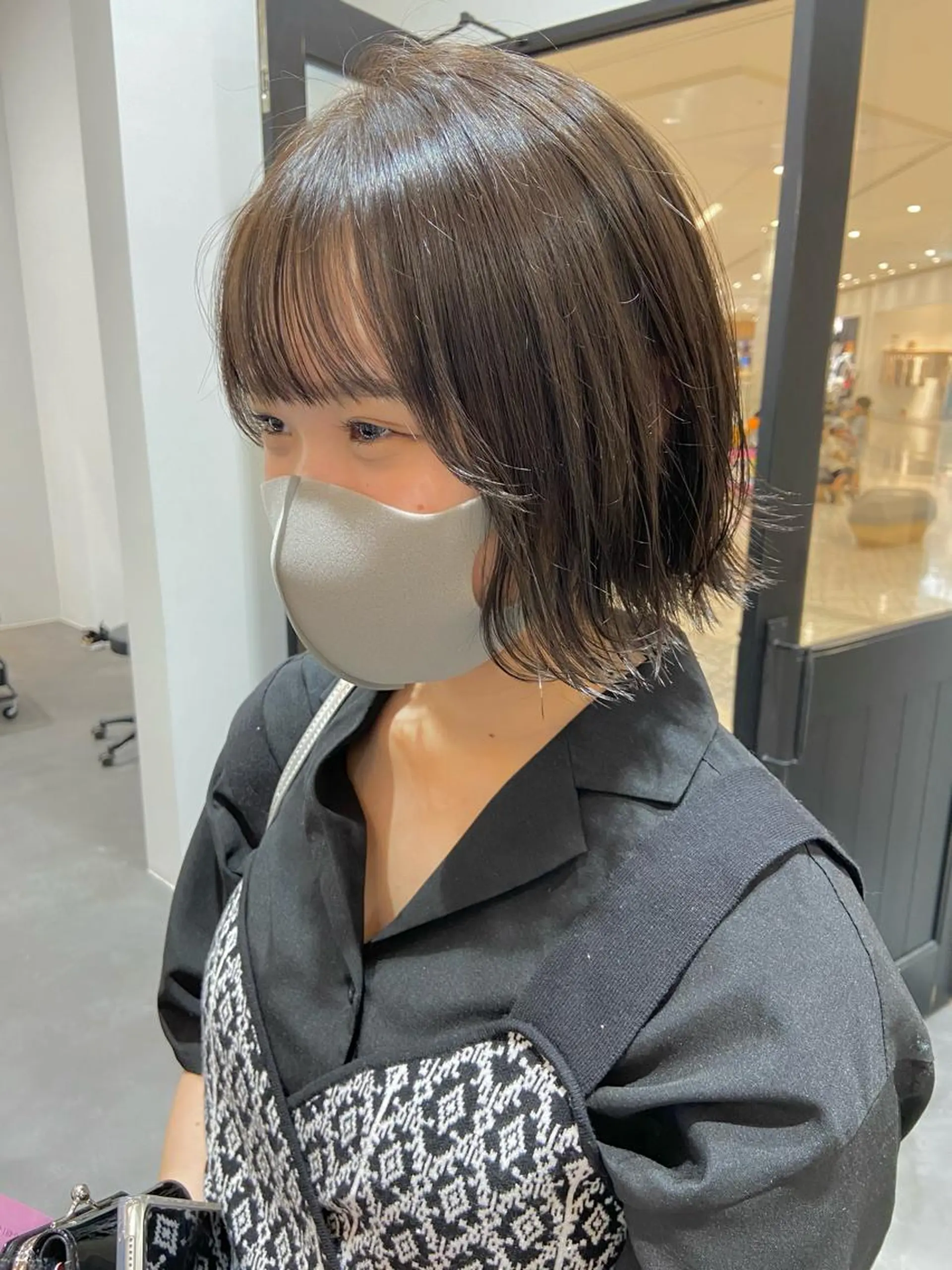 ショート カラー ヘアアレンジ ヘアカラー トリートメント 小倉 愛里のヘアスタイル