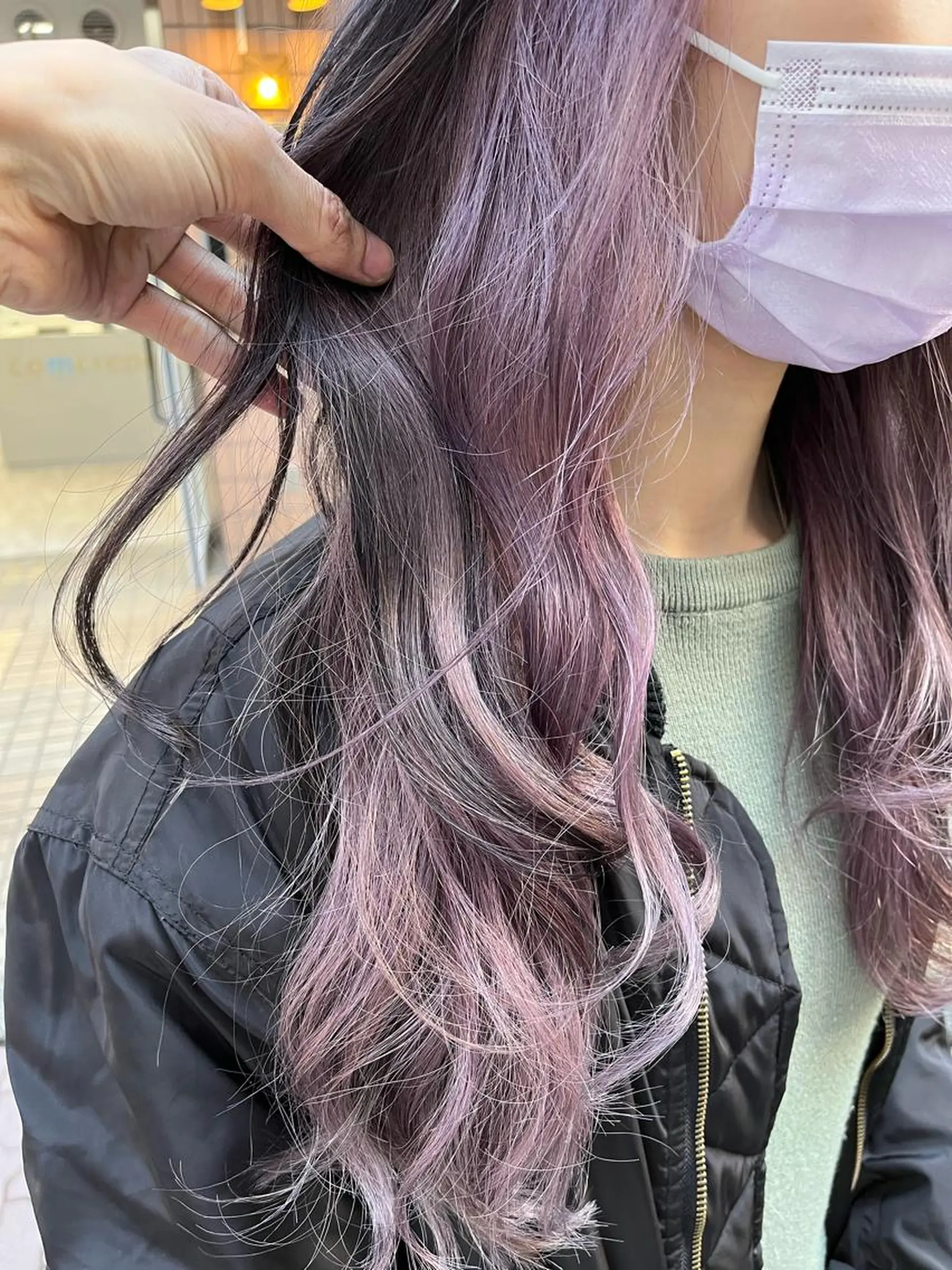 ロング カラー ショートボブ アッシュ バレイヤージュ ミストバング ベージュカラー カット ヘアカラー トリートメント 原宿サロン代表 デザインカラー伊藤卓のヘアスタイル