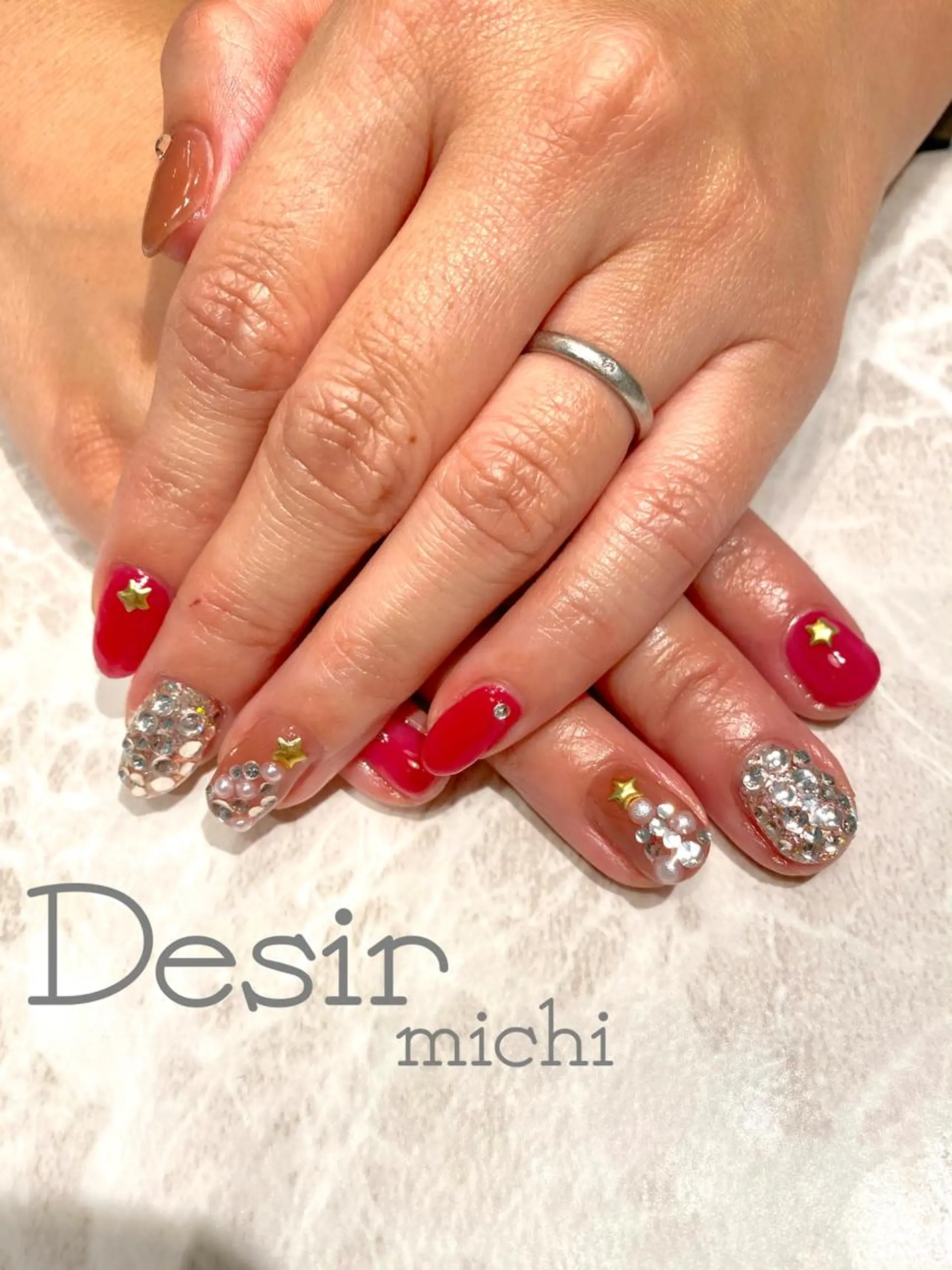 ネイル 伊藤 美智子のネイルデザイン