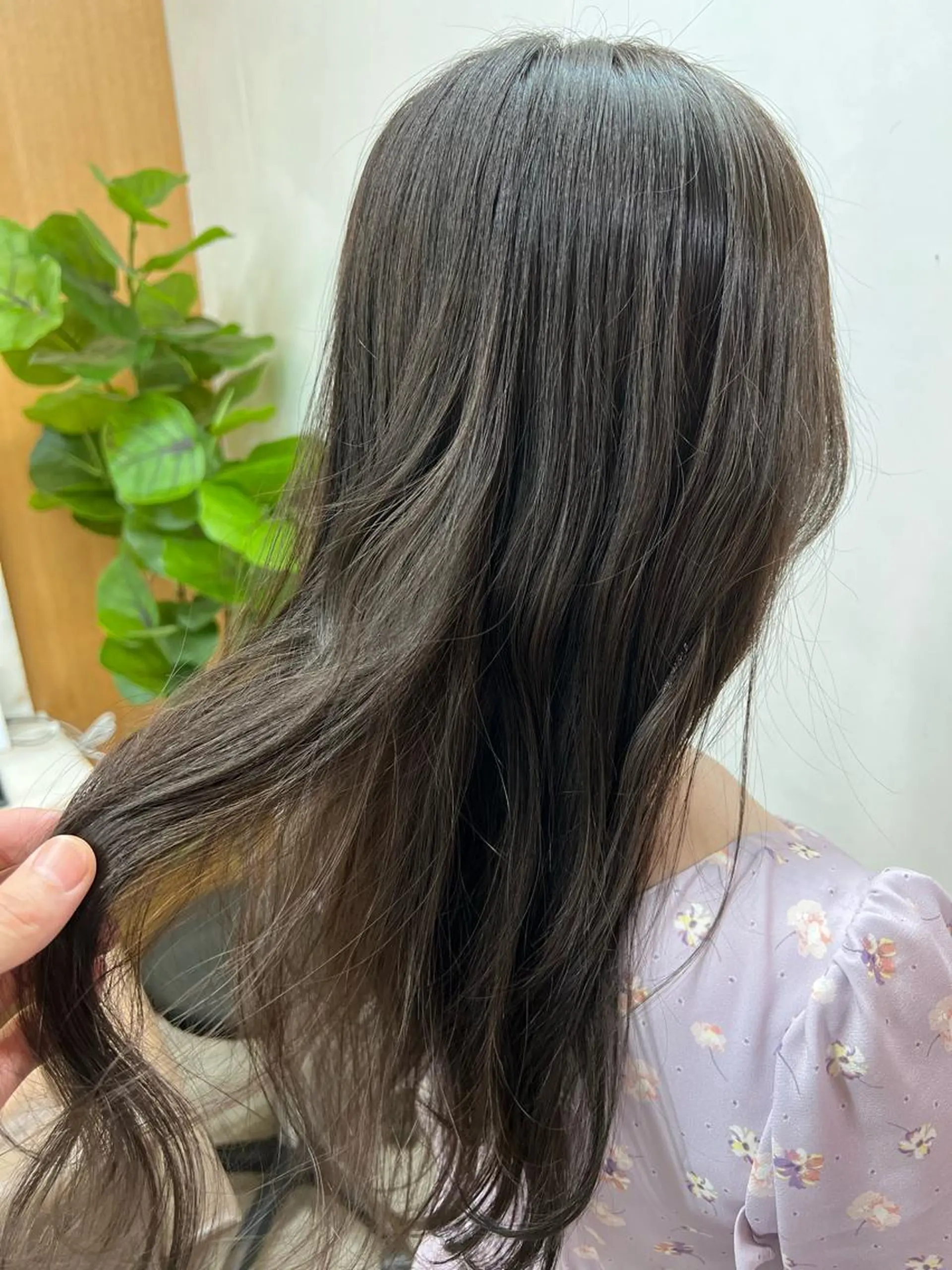 ロング カラー ヘアカラー トリートメント 透明感カラー ゆうだいのヘアスタイル