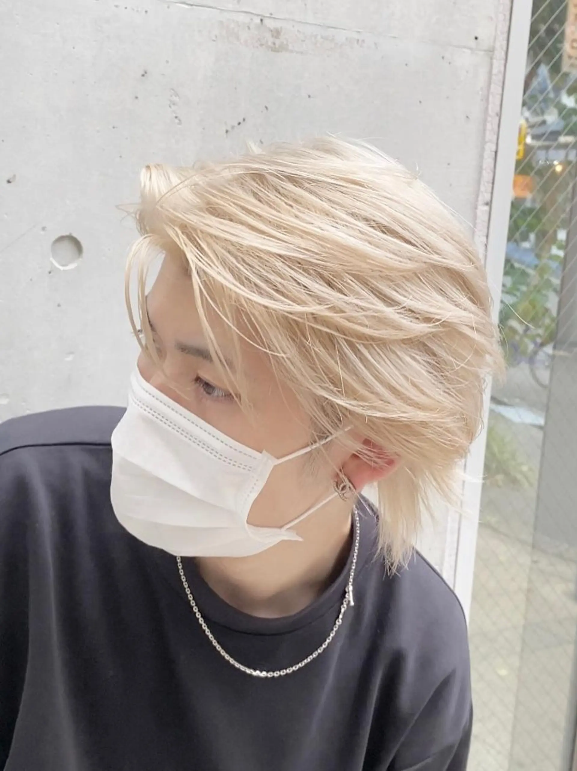 メンズ 透明感ブリーチ/ メンズパーマのヘアスタイル