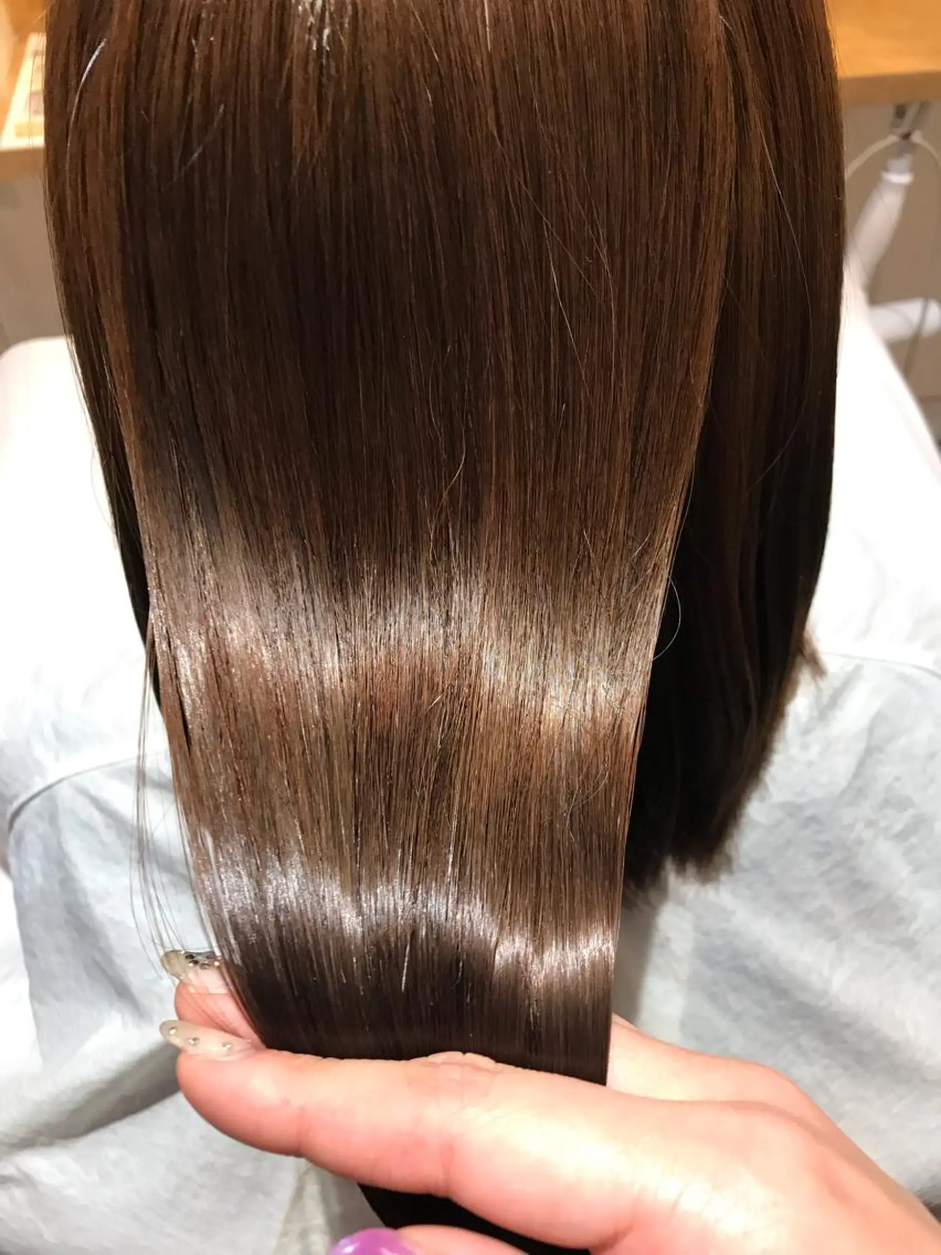 ミディアム カラー 髪質改善×矯正🫧 韓国ヘアasamiのヘアスタイル