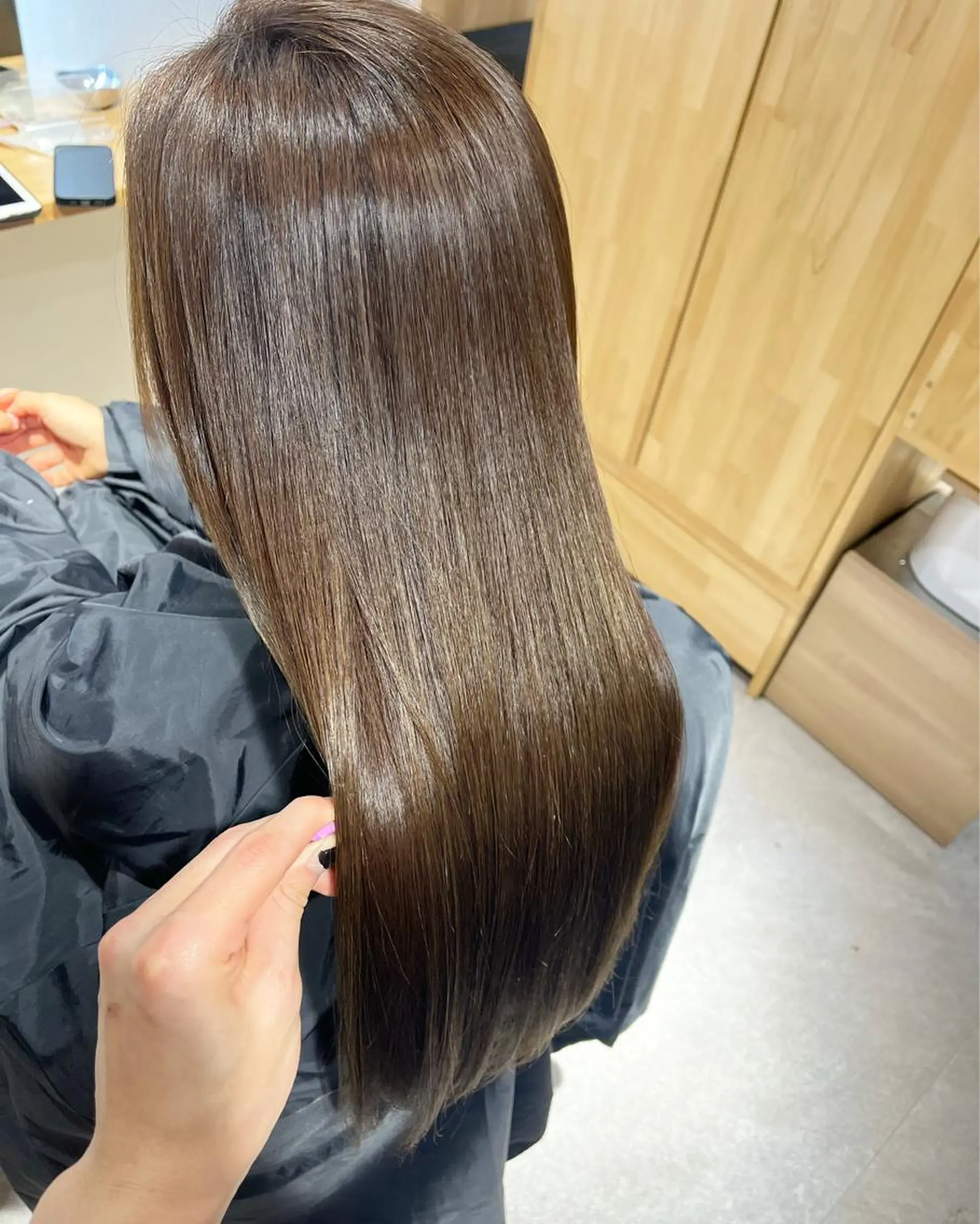 セミロング カラー 髪質改善 個室サロン Aurora 蔵前美容院所属・韓国式髪質改善 副店長コバリアオイのヘアスタイル