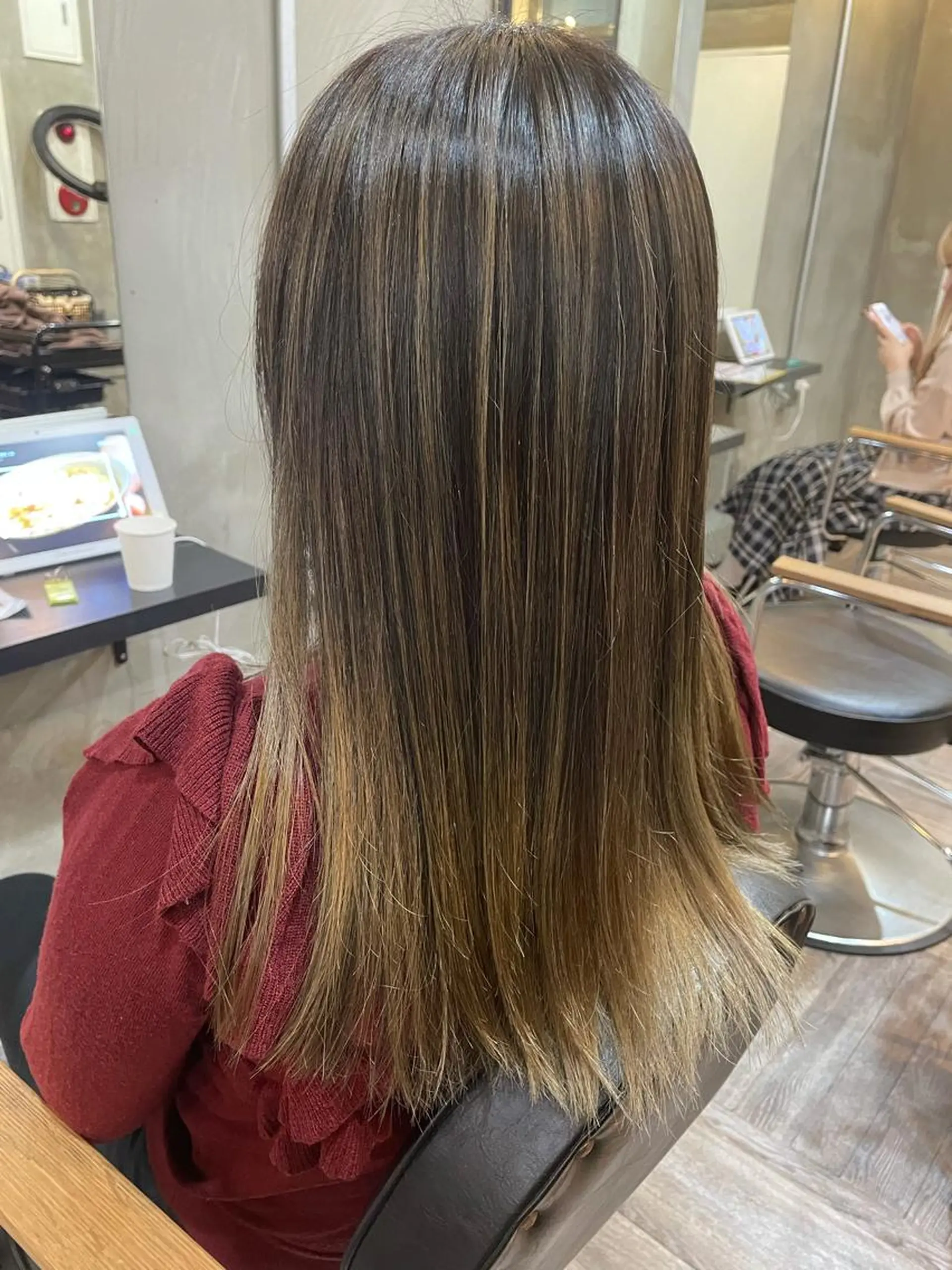 セミロング カラー La fith 店長 城谷颯人のヘアスタイル