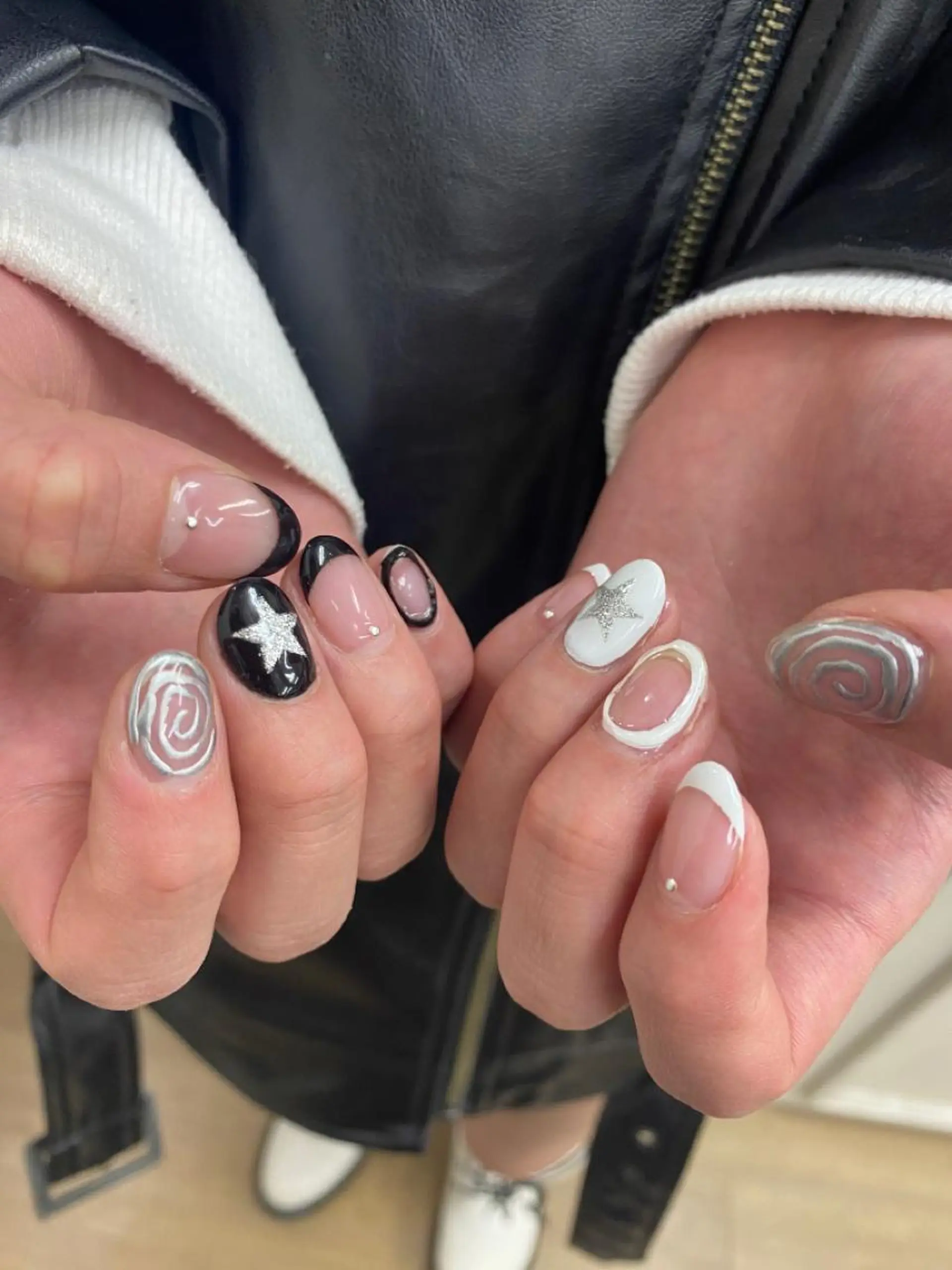 ネイル 持ち込み isobe yuiのネイルデザイン