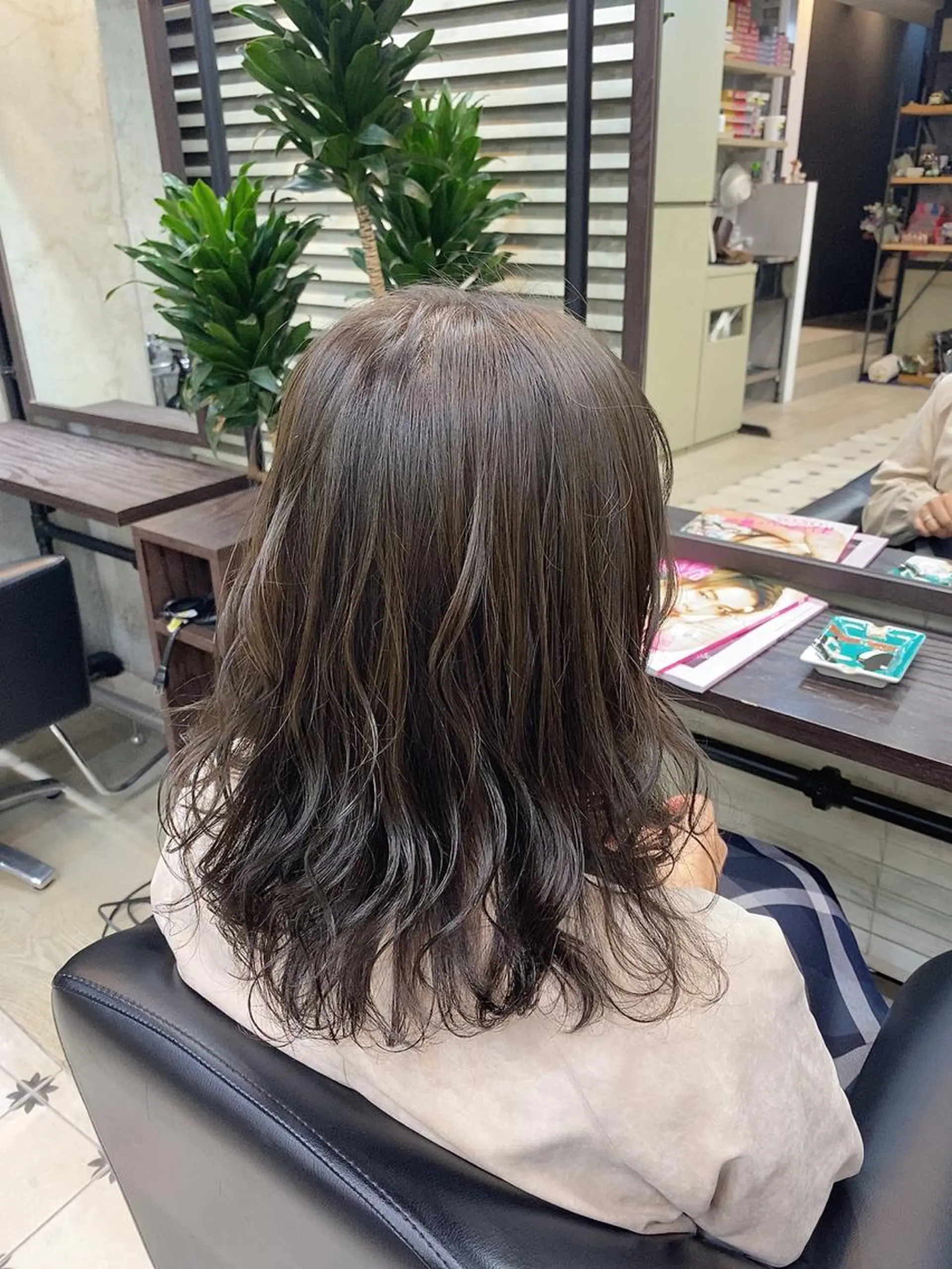 ミディアム アッシュ 韓国ヘア☁️ mitsukiのヘアスタイル