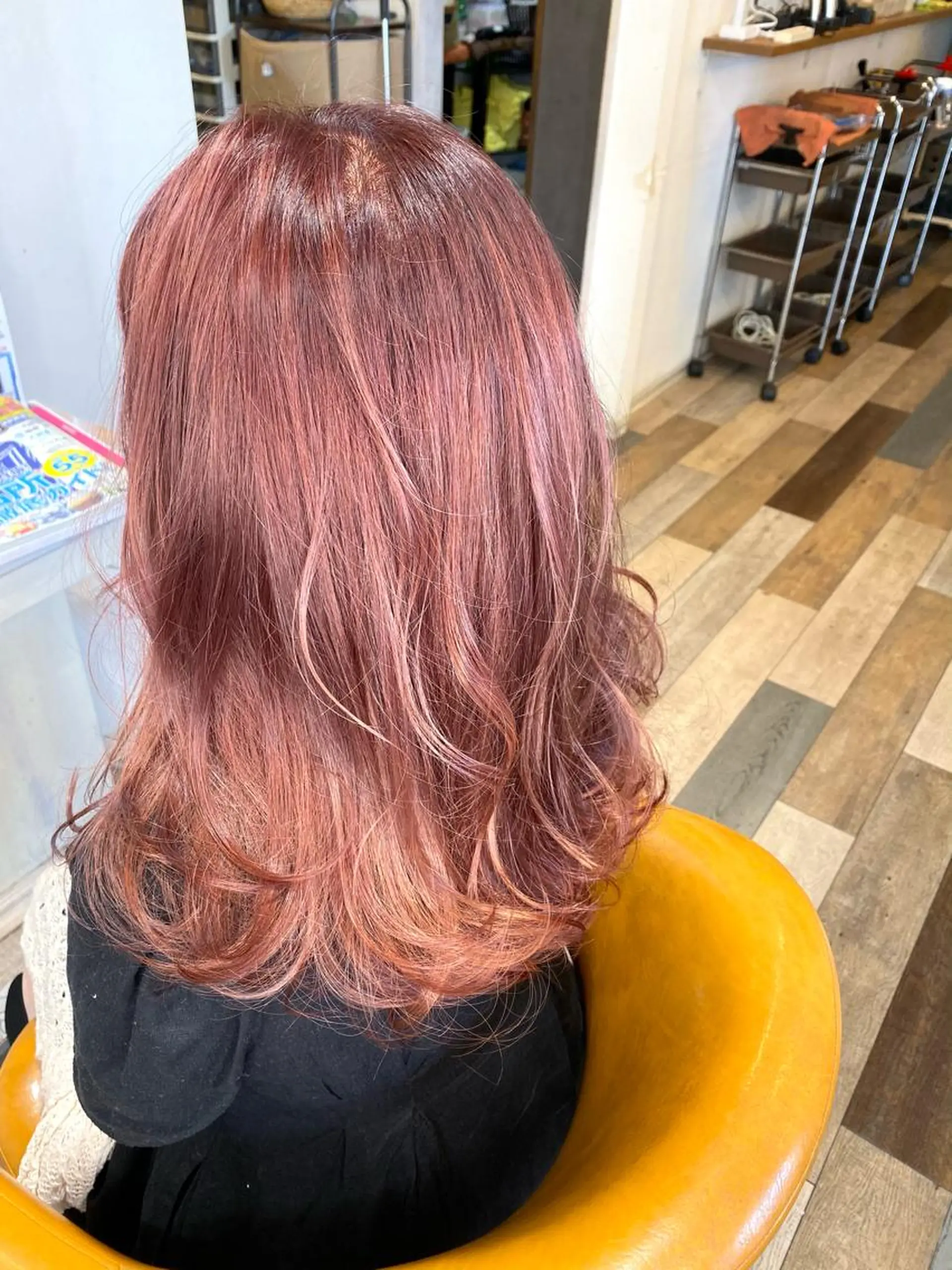 ロング カラー アディクシーカラー バレイヤージュ ブリーチ ケアブリーチ デザインカラー unpeu hair  二条所属・先着1名様限定 カット無料のヘアスタイル