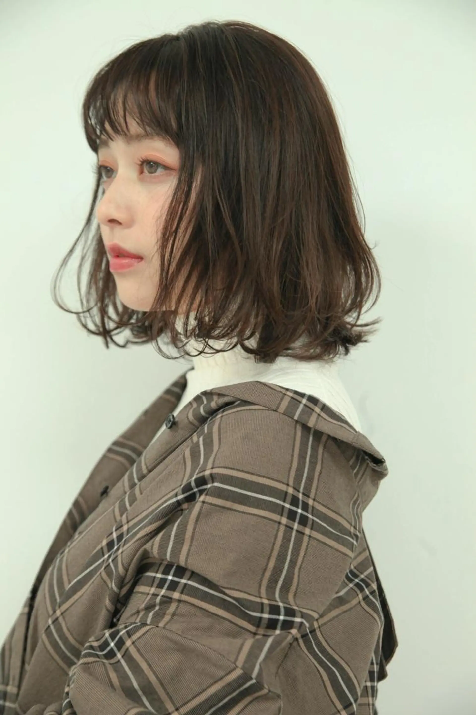 ショート シールエクステ/ ハイトーンカラーのヘアスタイル