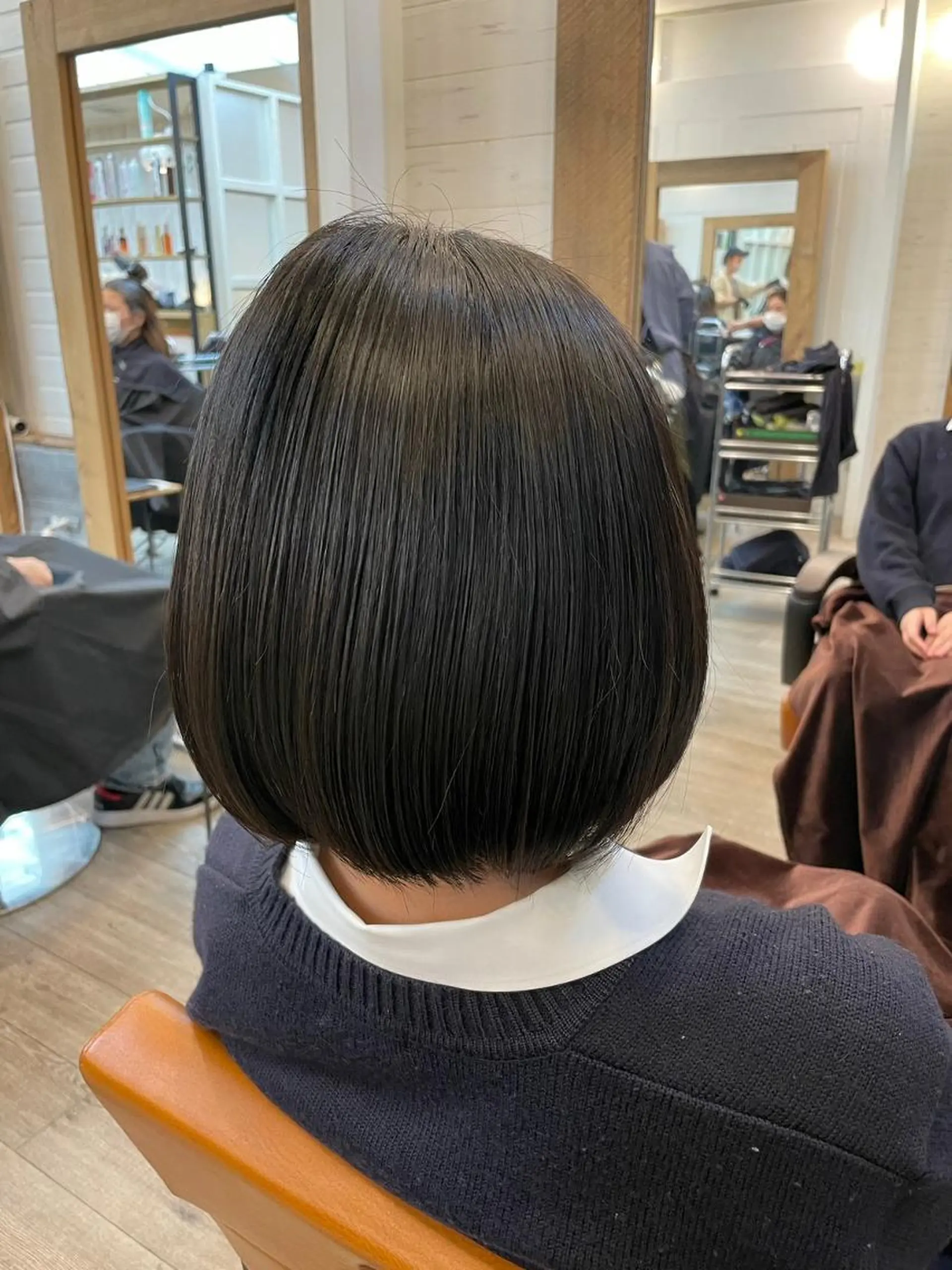 カラー ショート アディクシーカラー アッシュ ミストバング ブリーチ ブロンド カット ヘアカラー トリートメント N° anfeel 渋谷🪞🫧のヘアスタイル