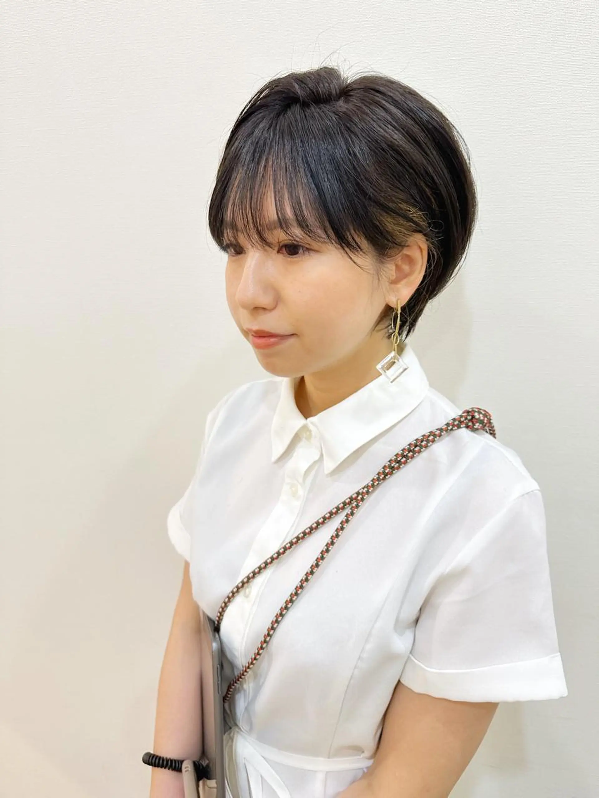 ショート カラー ショートボブ アディクシーカラー 透明感カラー デザインカラー イヤリングカラー カット ヘアカラー newline銀座所属・銀座ショート/ 大人ショート/金子涼のヘアスタイル