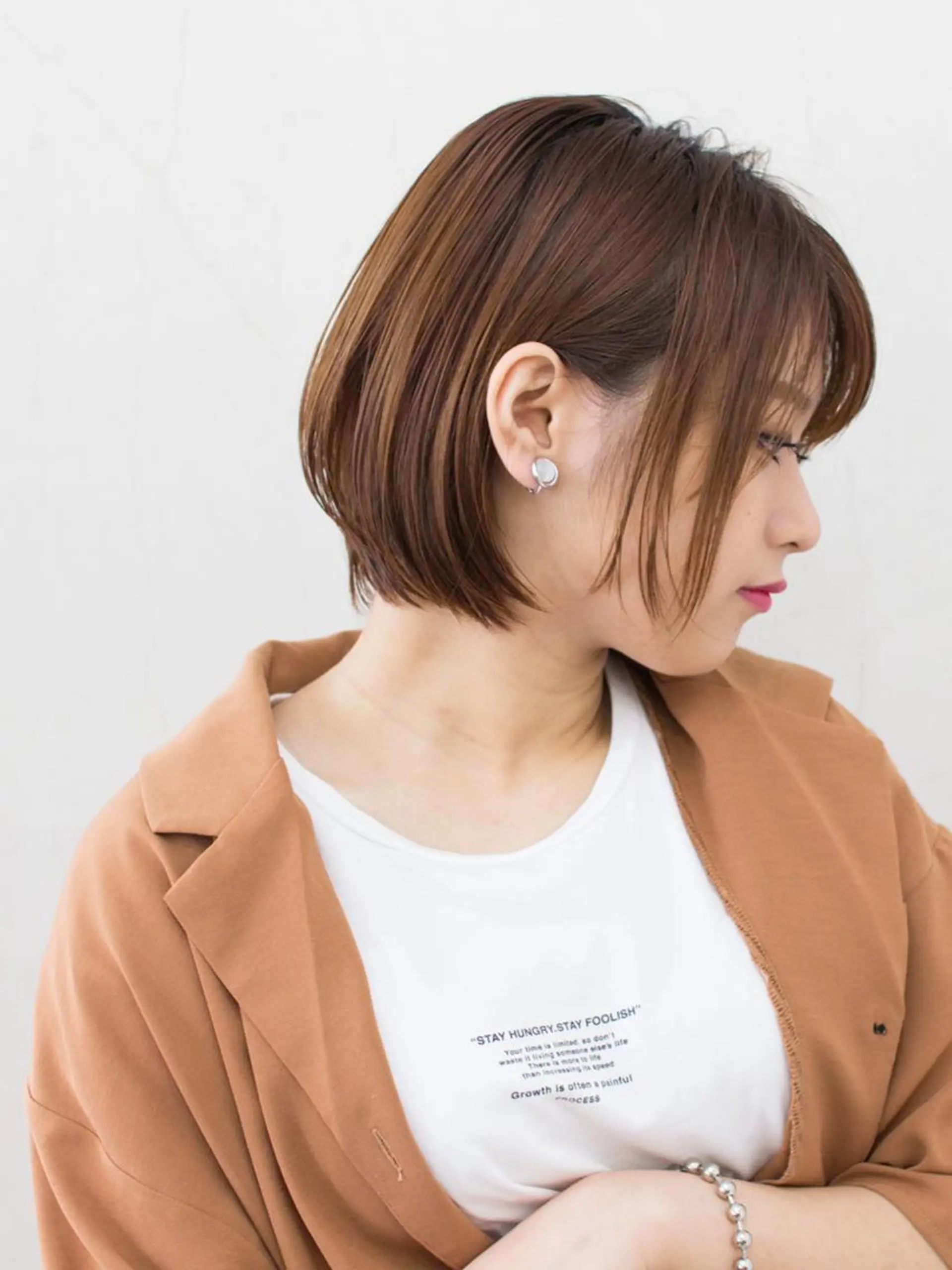 ショート 切りっぱなしボブ ショートボブ ボブ ハイライト シースルーバング 似合わせ/茅ヶ崎 スズキ タクマのヘアスタイル