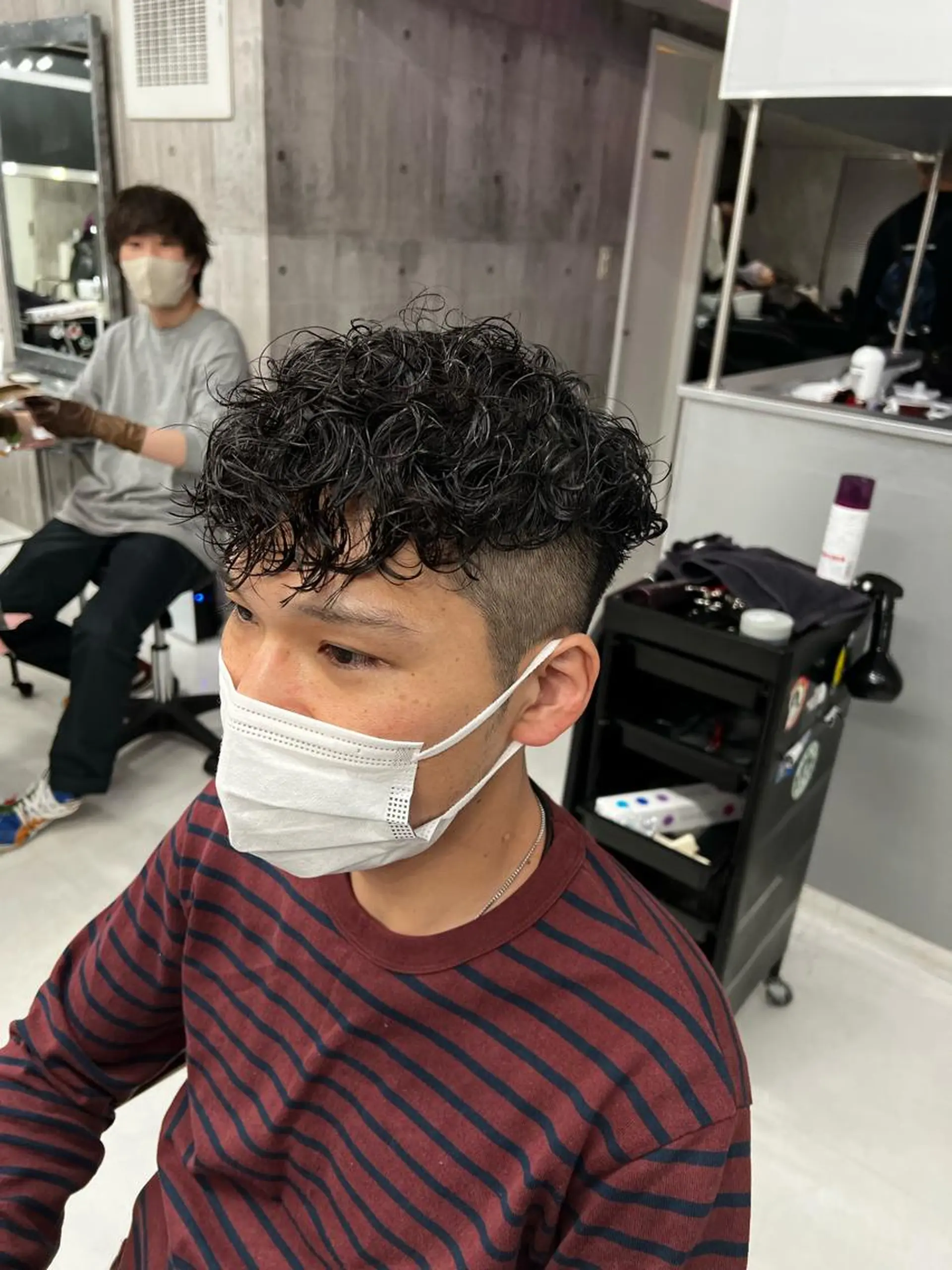 ショート パーマ メンズ スペインカール カット メンズカット/波巻き TAKUMAのヘアスタイル