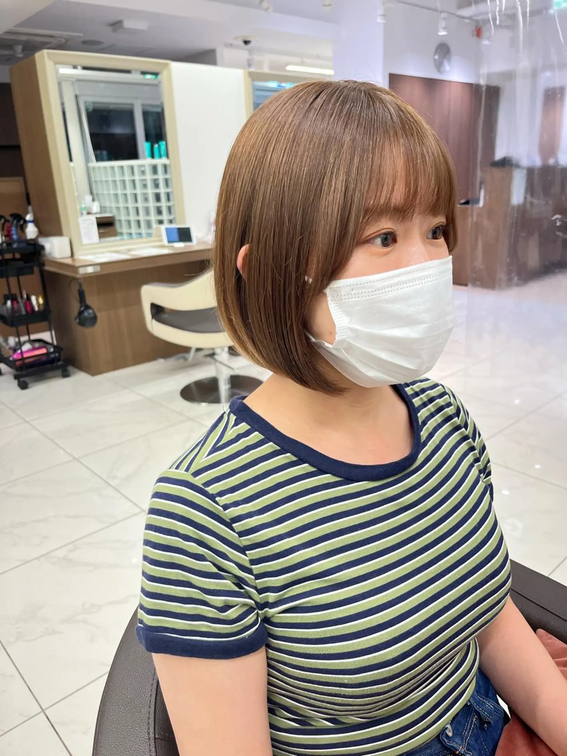 ショート カラー ハイトーンカラー ボブ カット ヘアカラー 西山梨々/ボブ/ ショート/レイヤーのヘアスタイル