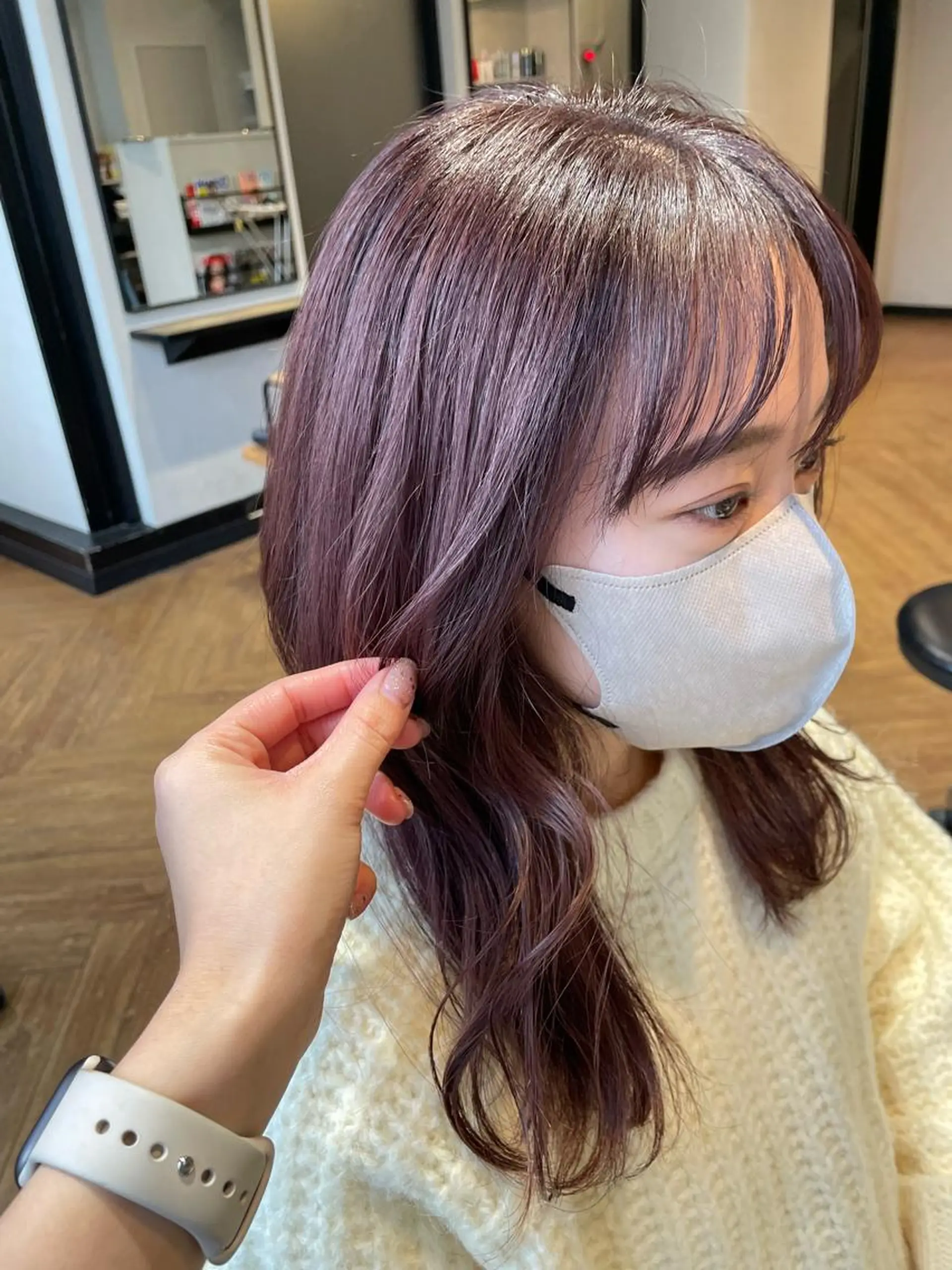 カラー ブラウンカラー ピンクカラー 金城 二千夏のヘアスタイル