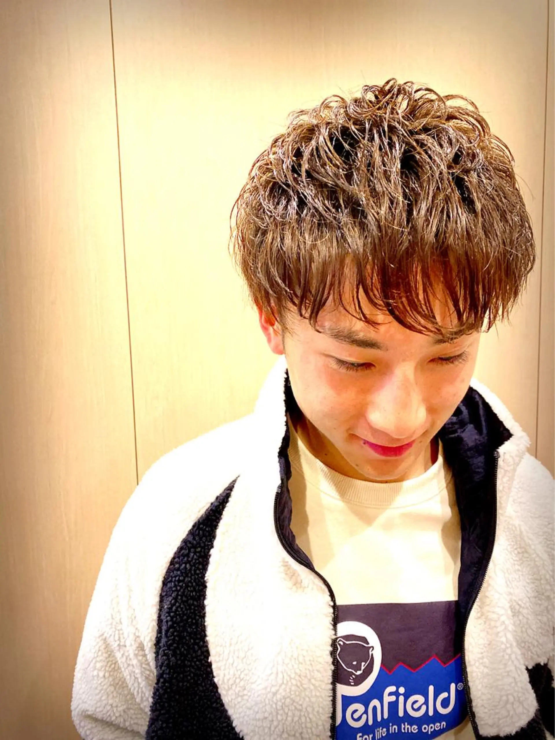 ショート パーマ メンズ 山田 哲平のヘアスタイル