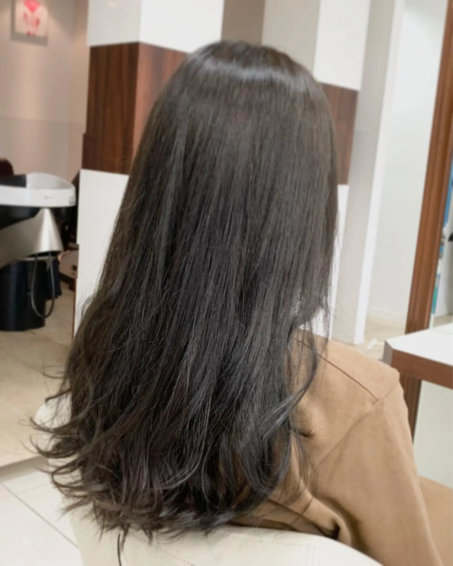 ロング カラー ally新百合ヶ丘 フジムラユウスケのヘアスタイル