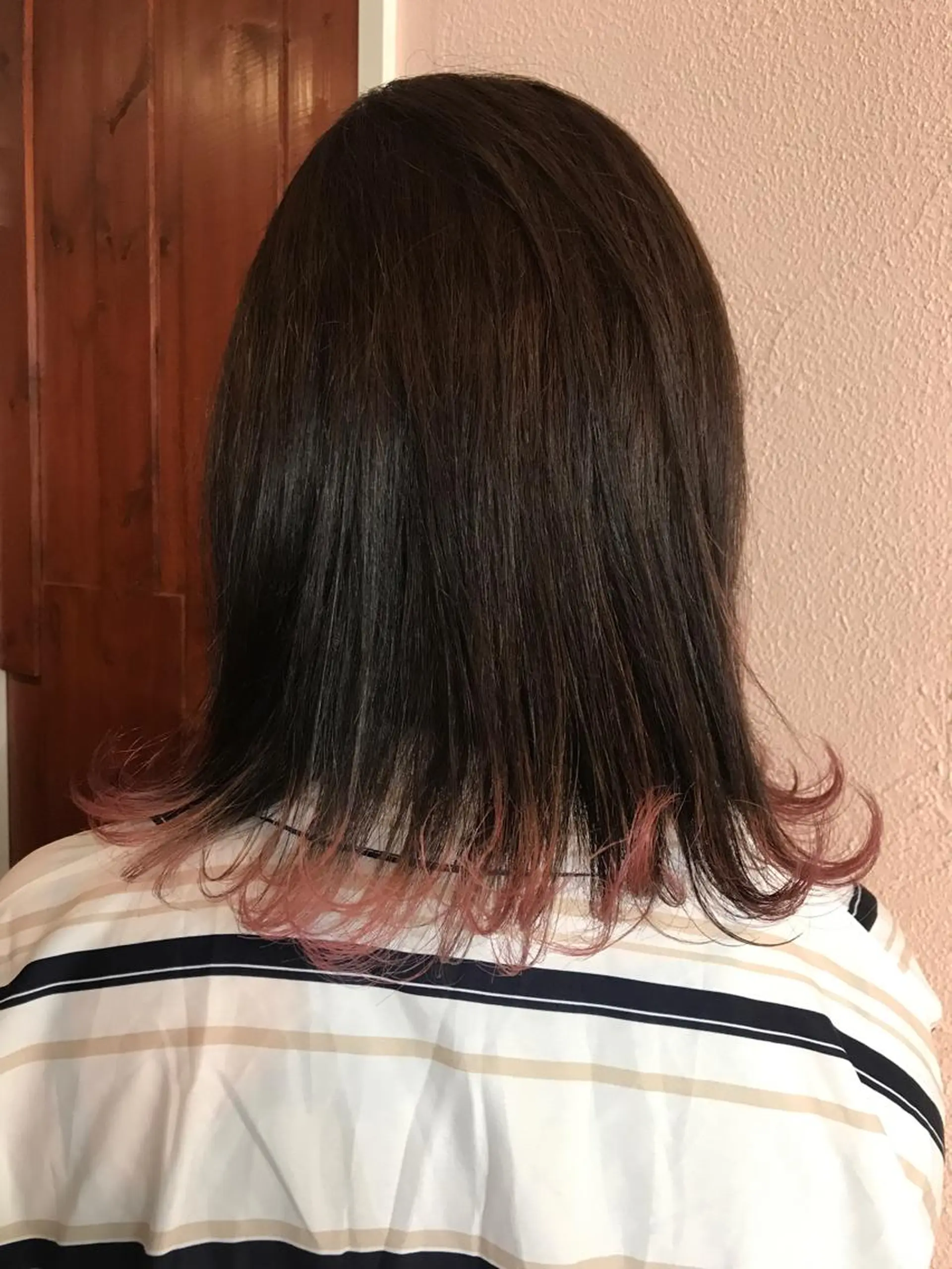 ミディアム カラー 外ハネヘア コマツリサ ROCCO eastのヘアスタイル