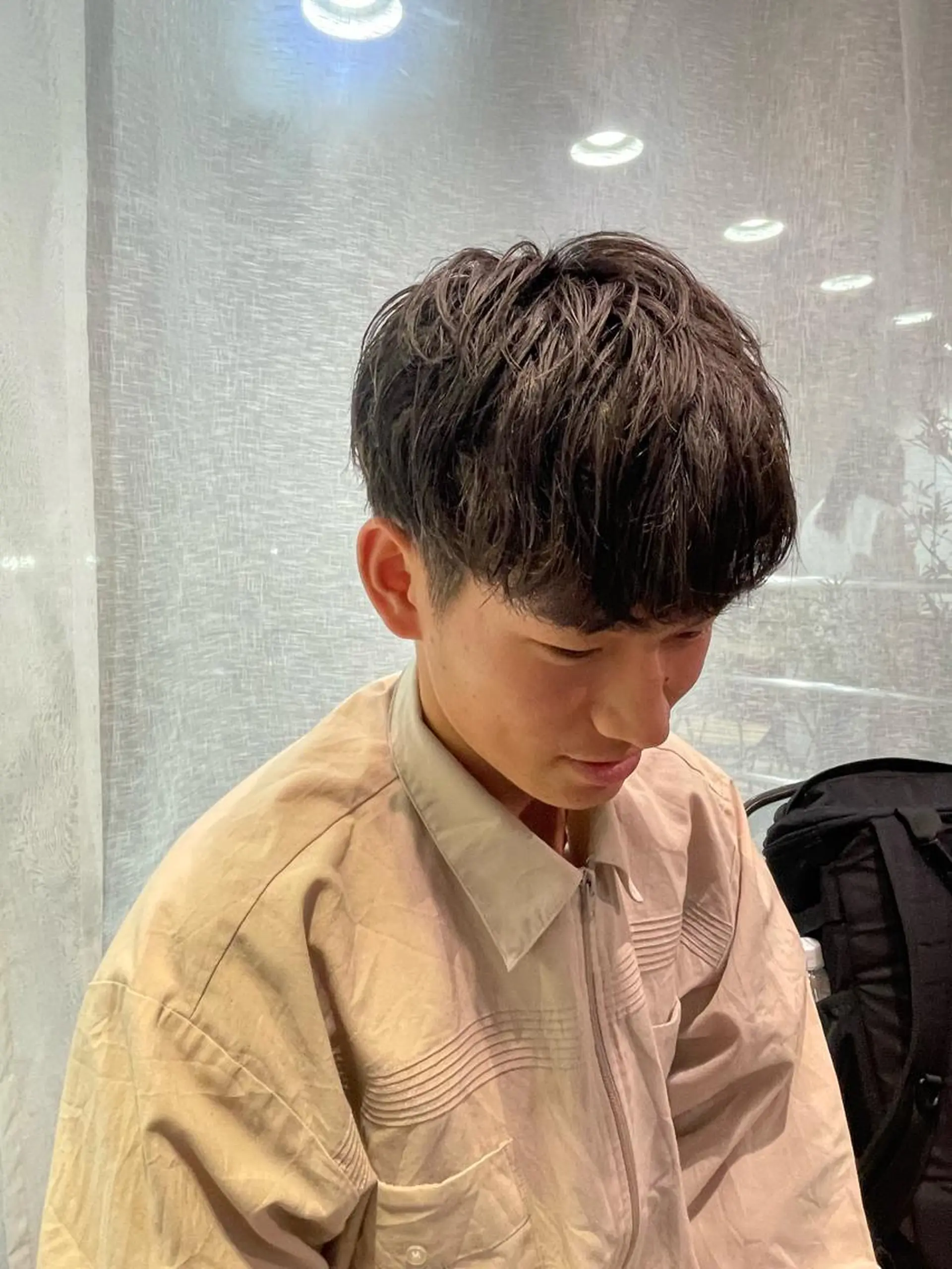 メンズ メンズハイトーン メンズパーマ 学生（メンズ向け） メンズ/艶髪/カラー サクラ🌸のヘアスタイル