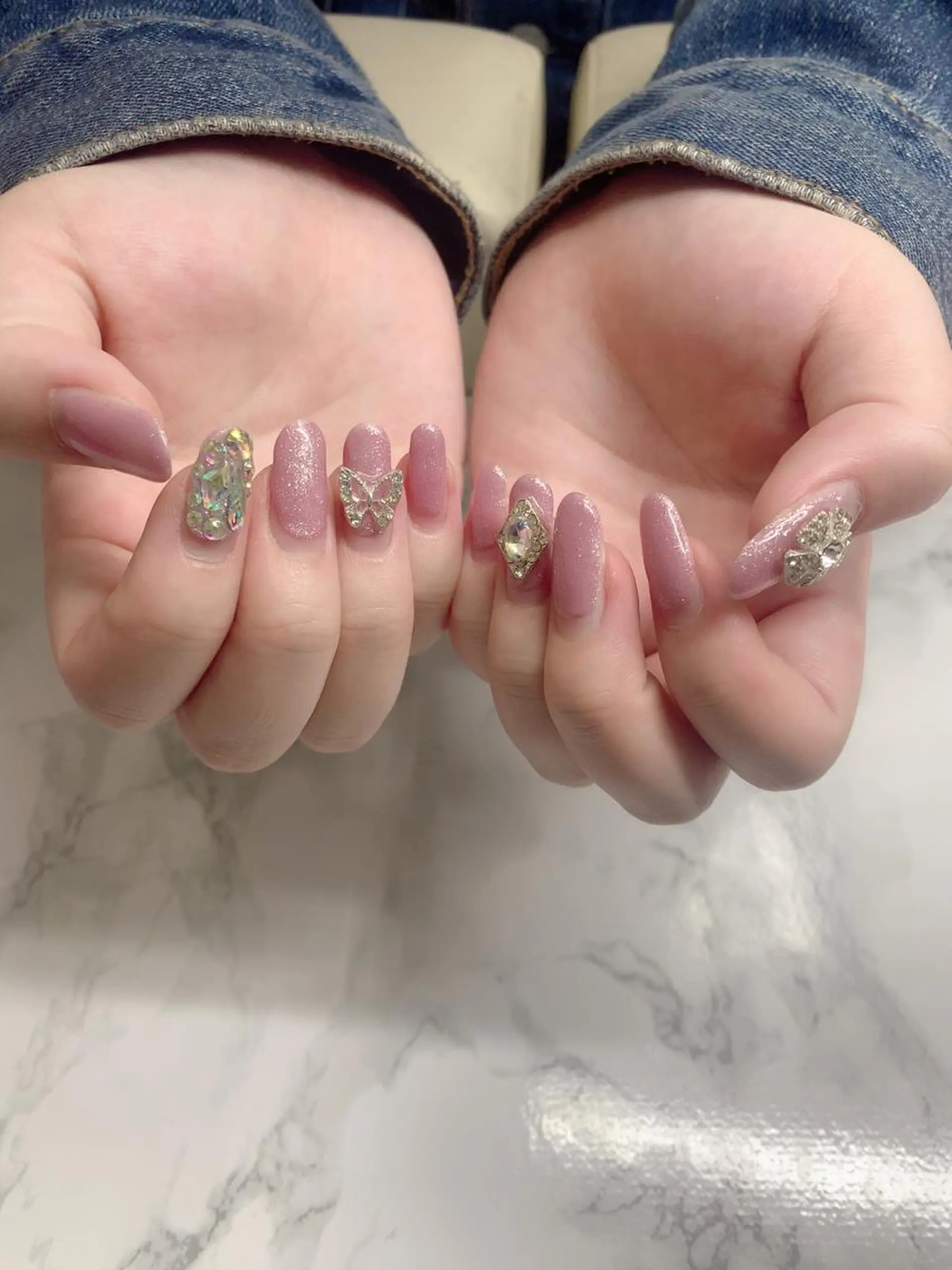 ネイル はな💎ネイル ワンホン、長さ出しのネイルデザイン