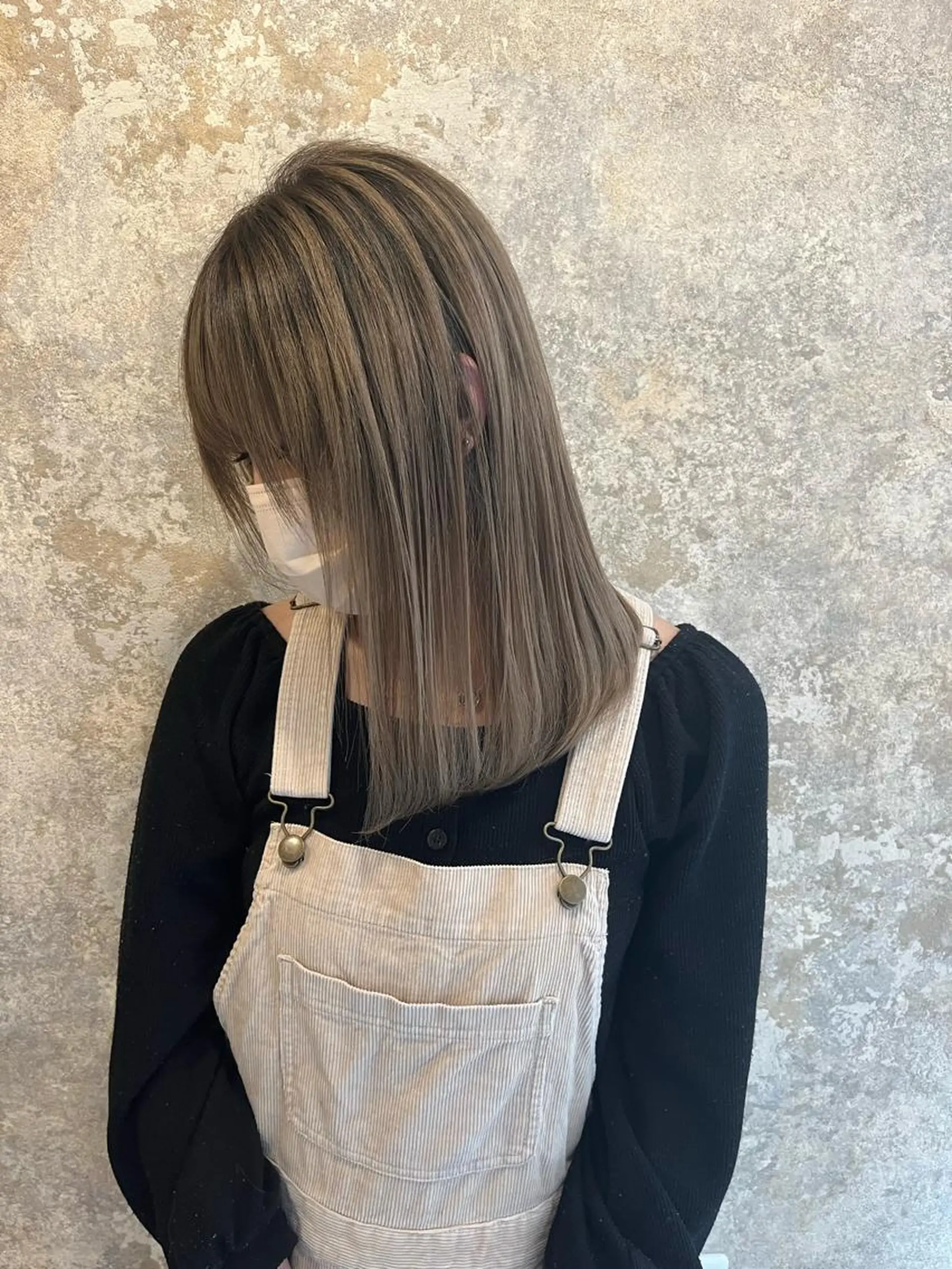 セミロング カット ヘアカラー トリートメント マテリアル 中央駅店のヘアスタイル