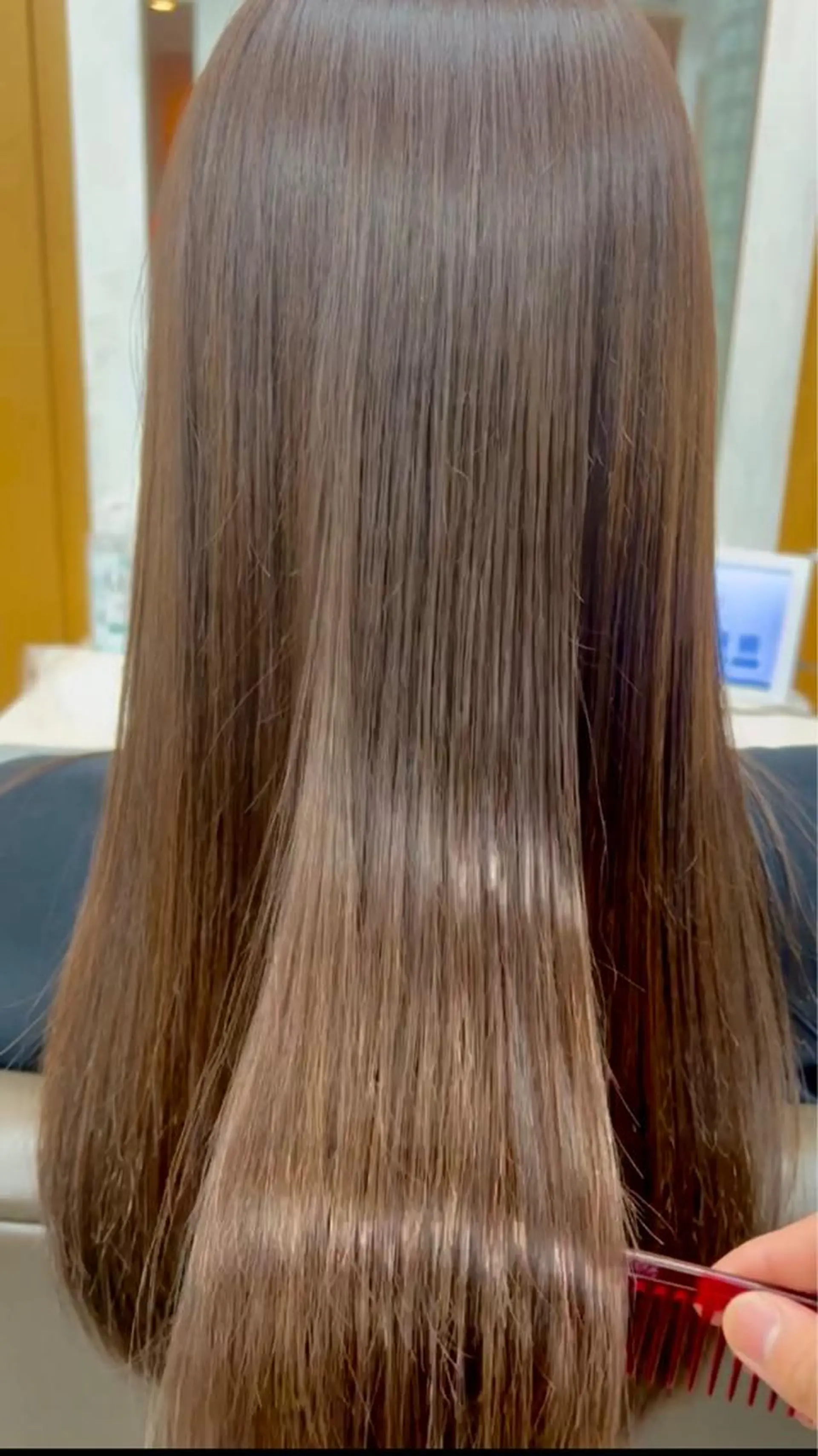 ロング カラー 透明感カラー/ イルミナカラーヒロキのヘアスタイル