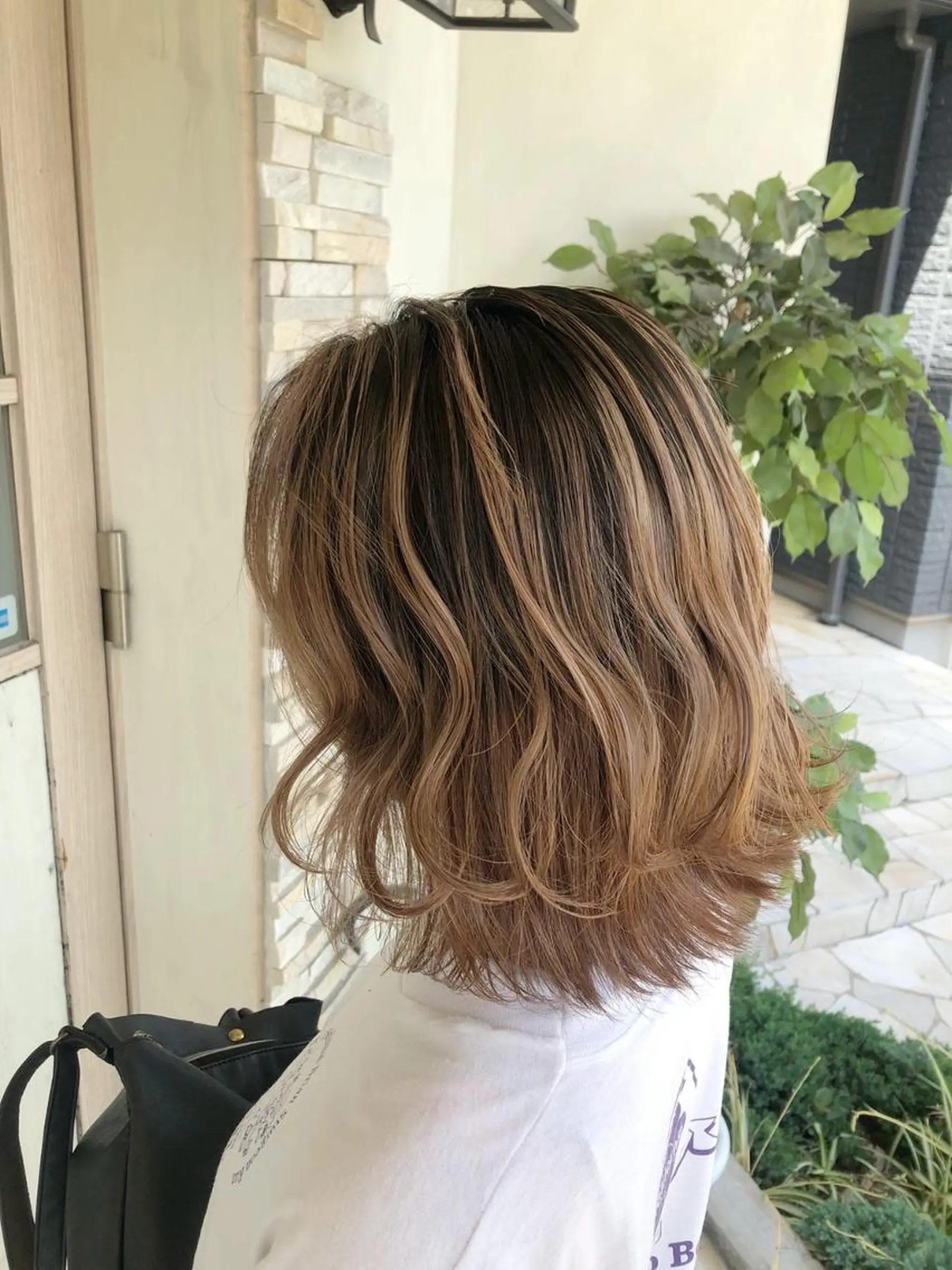ロング カラー ヘアアレンジ kr2s アメ村のヘアスタイル