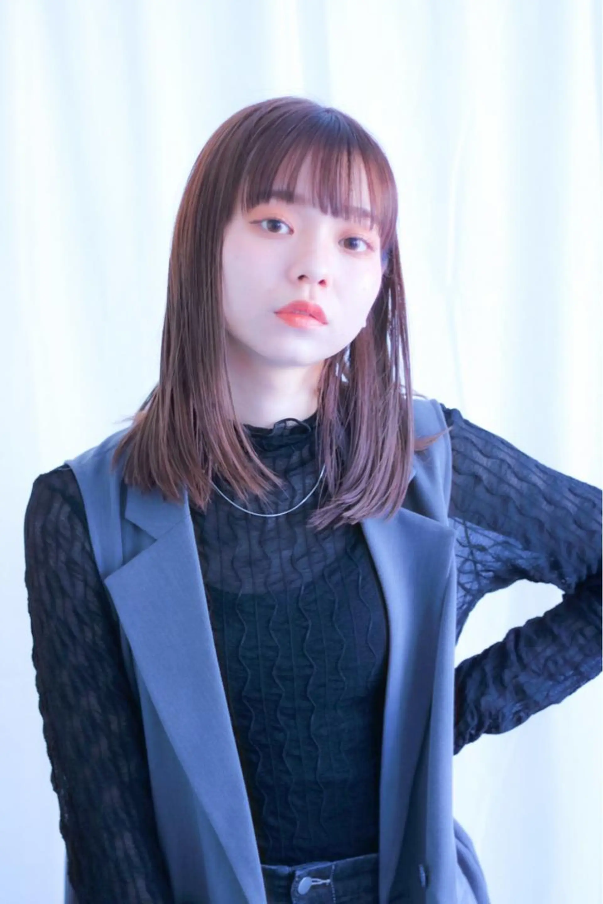 ミディアム カット ヘアカラー パーマ 縮毛矯正 トリートメント レイヤーカット・ 縮毛矯正 星野のヘアスタイル