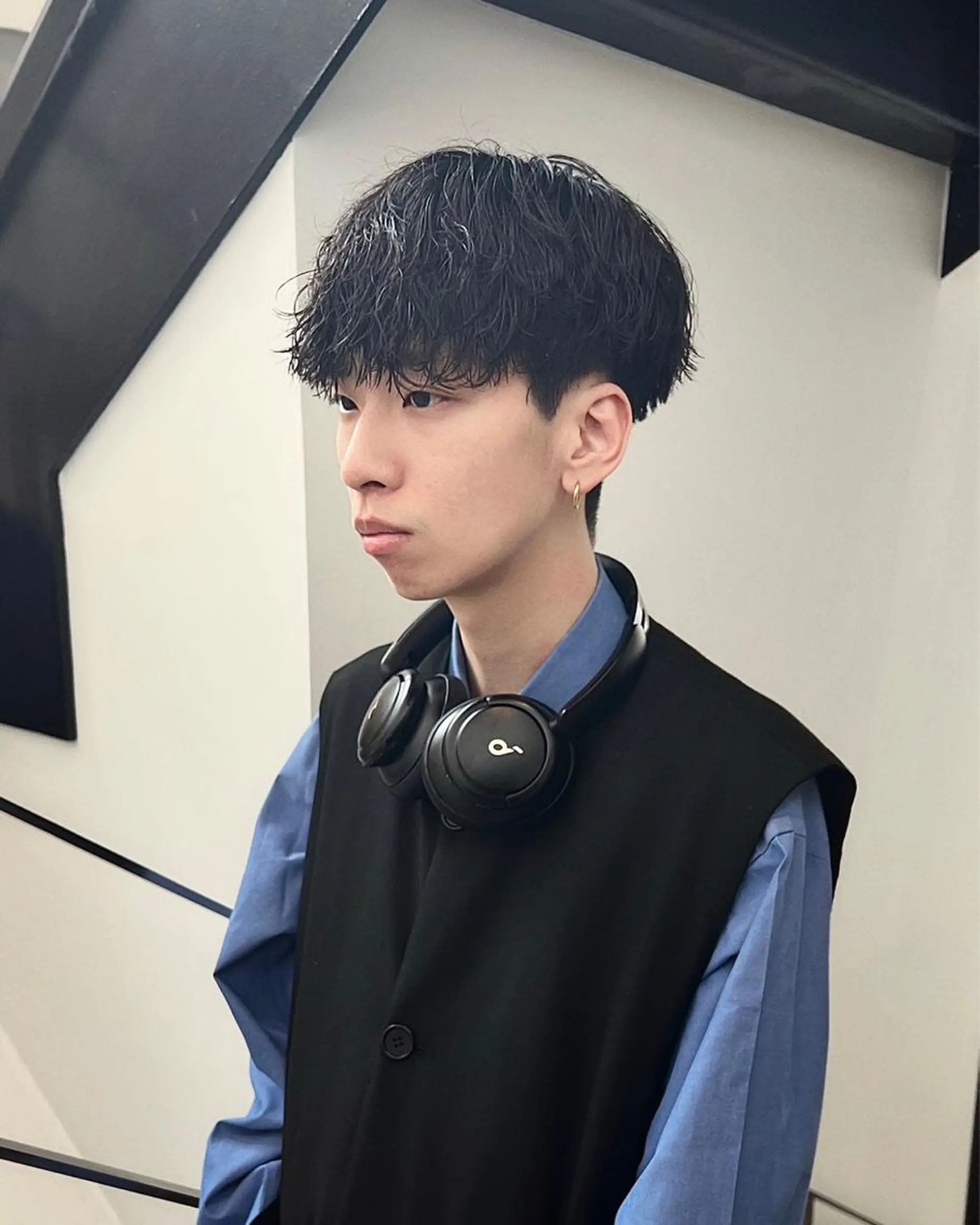 パーマ メンズ メンズパーマ カット パーマ Qin shaire salon 原宿verno店所属・【センターパート】 ETO／江藤翼の眉毛・アイブロウイメージ