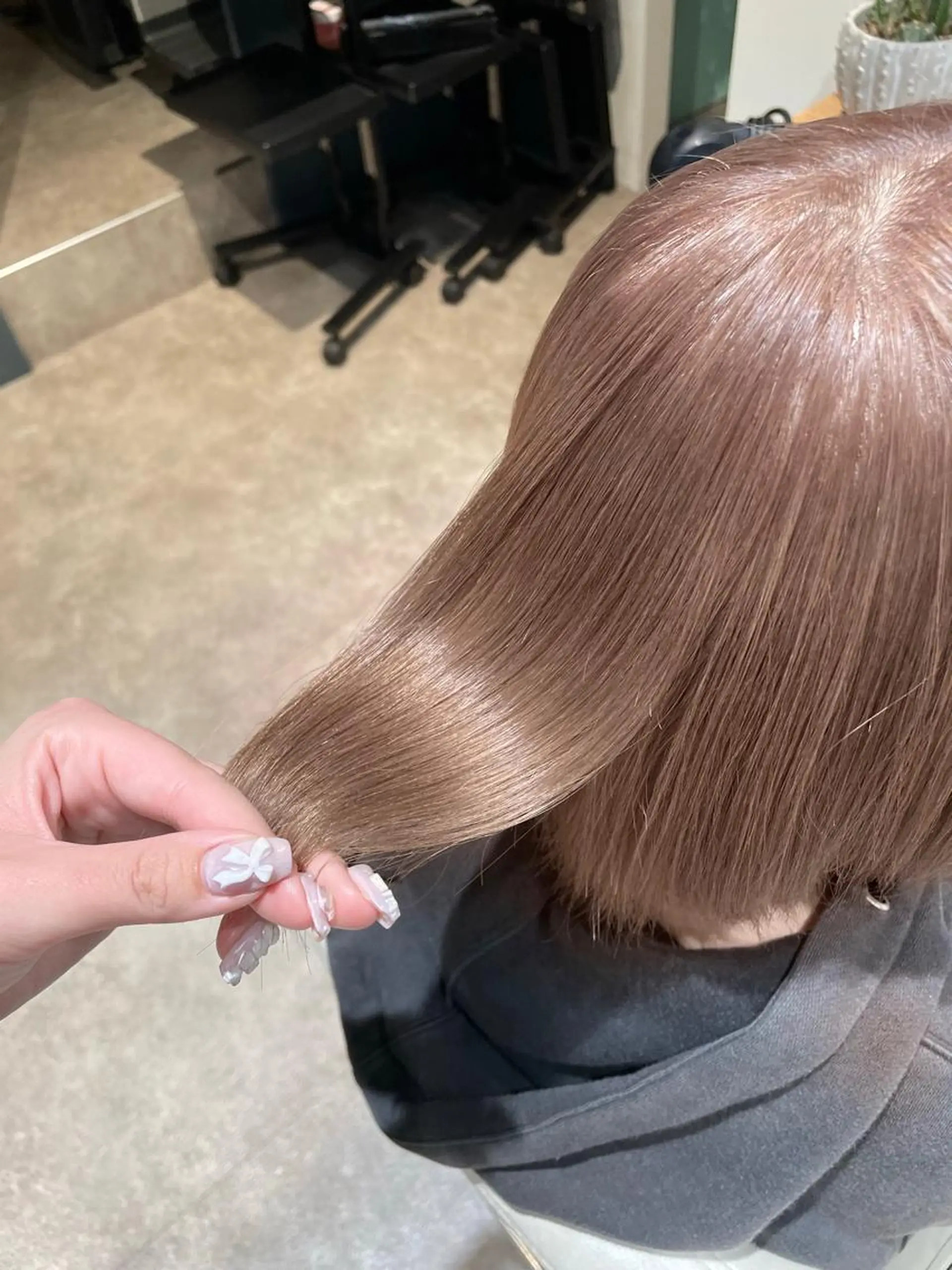ショート ヘアカラー トリートメント ano @anomukuiのヘアスタイル