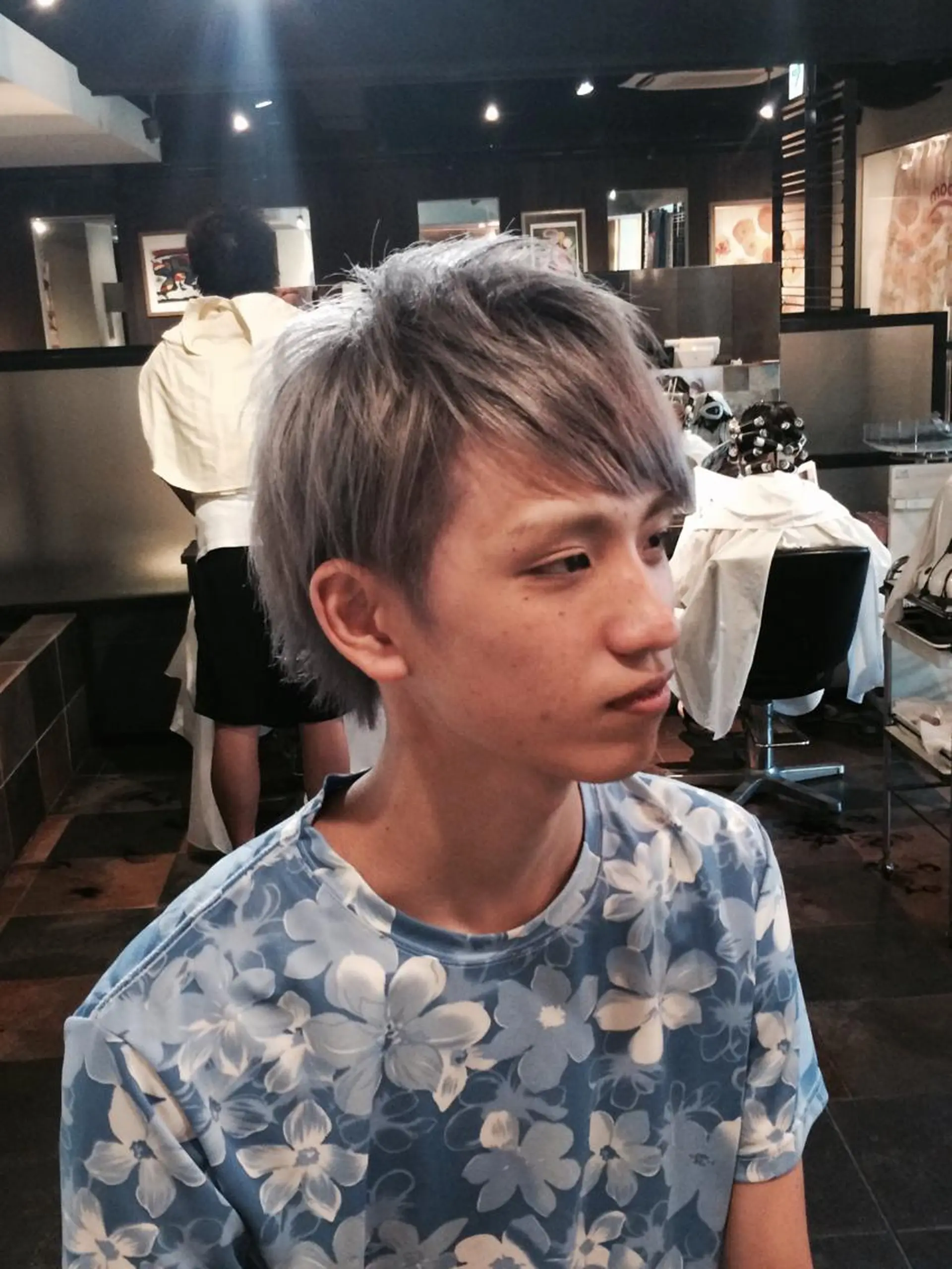 メンズ メンズハイトーン Eliss堀江所属・Eliss 堀江のヘアスタイル