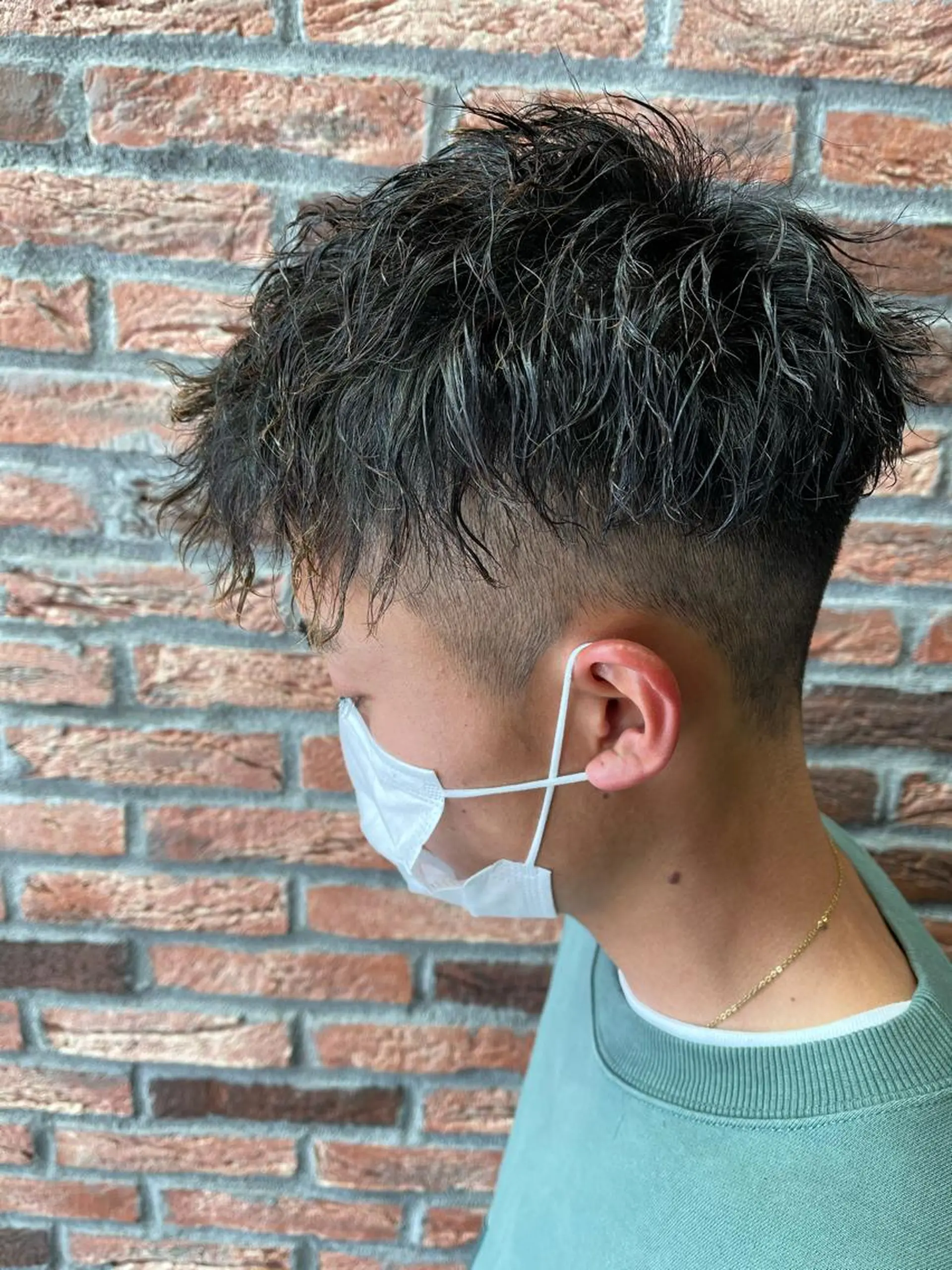 ショート パーマ メンズ カット メンズパーマフェード シモジタカヒロのヘアスタイル