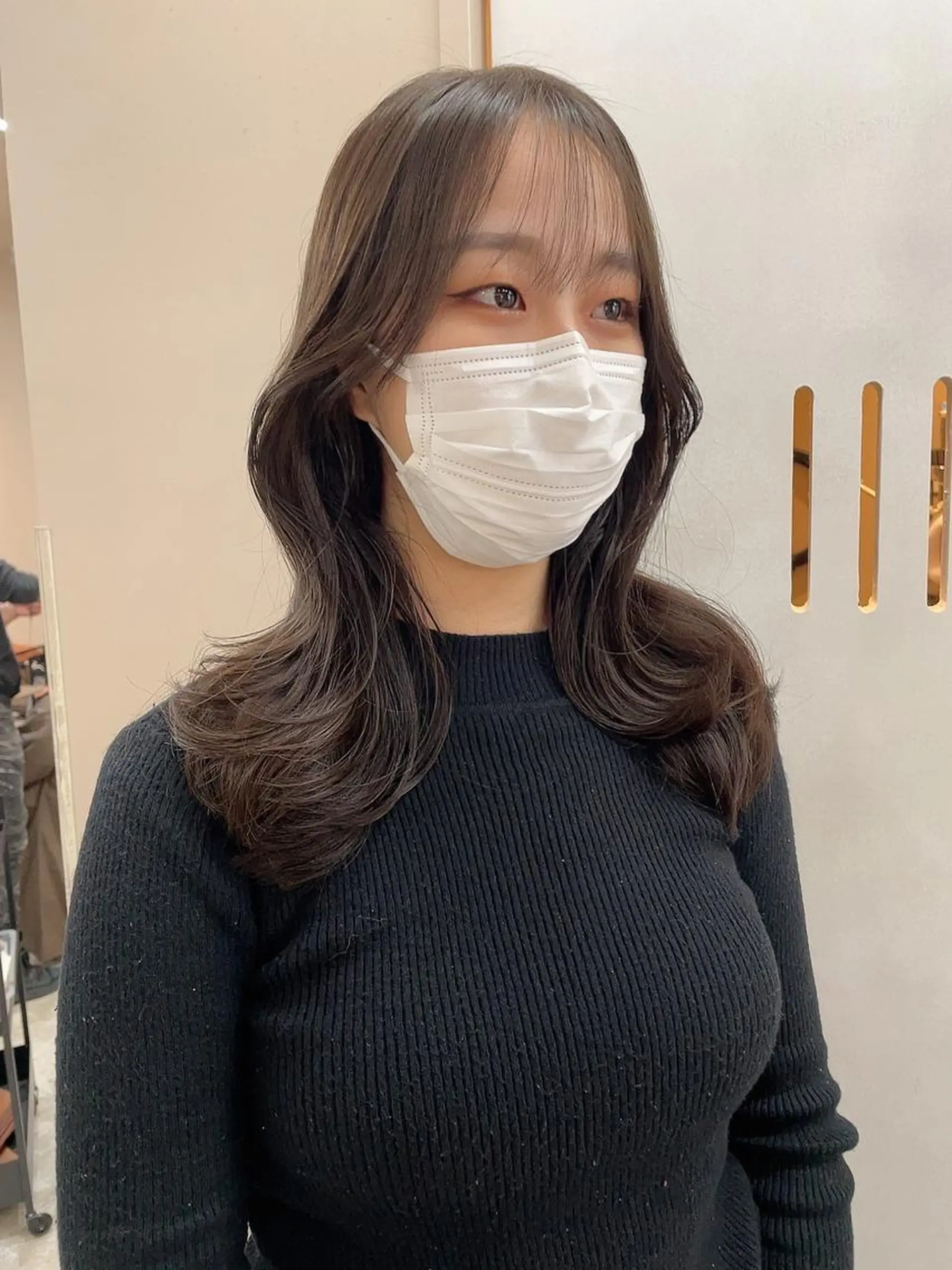 ミディアム くびれヘア Ess所属・YUKI / レイヤーカット🤍のヘアスタイル