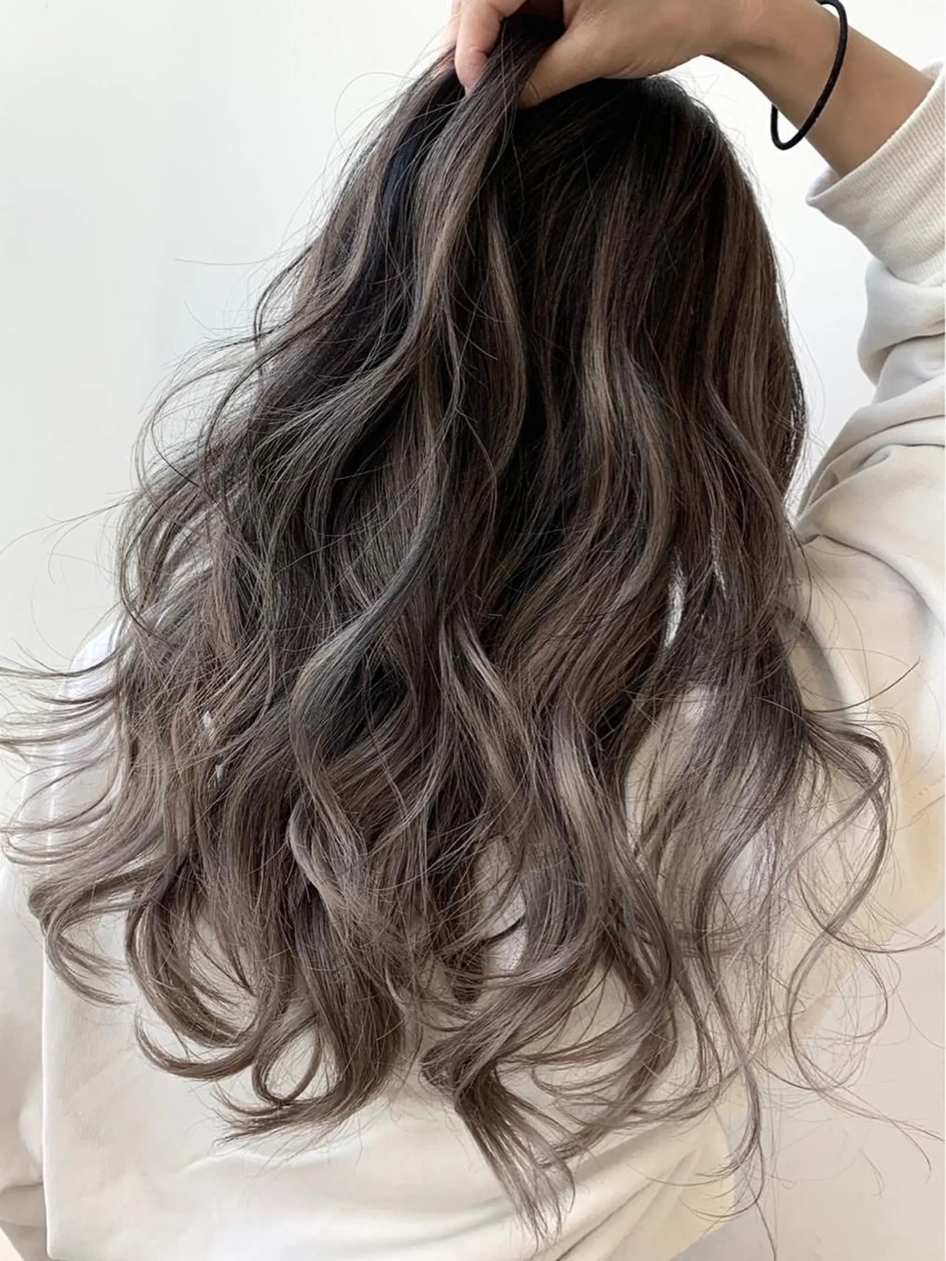 ロング カラー ヘアカラー トリートメント ヘッドスパ ヘアセット stair:case所属・🫧髪質改善 ブリー チNo.1🫧油谷樹のヘアスタイル