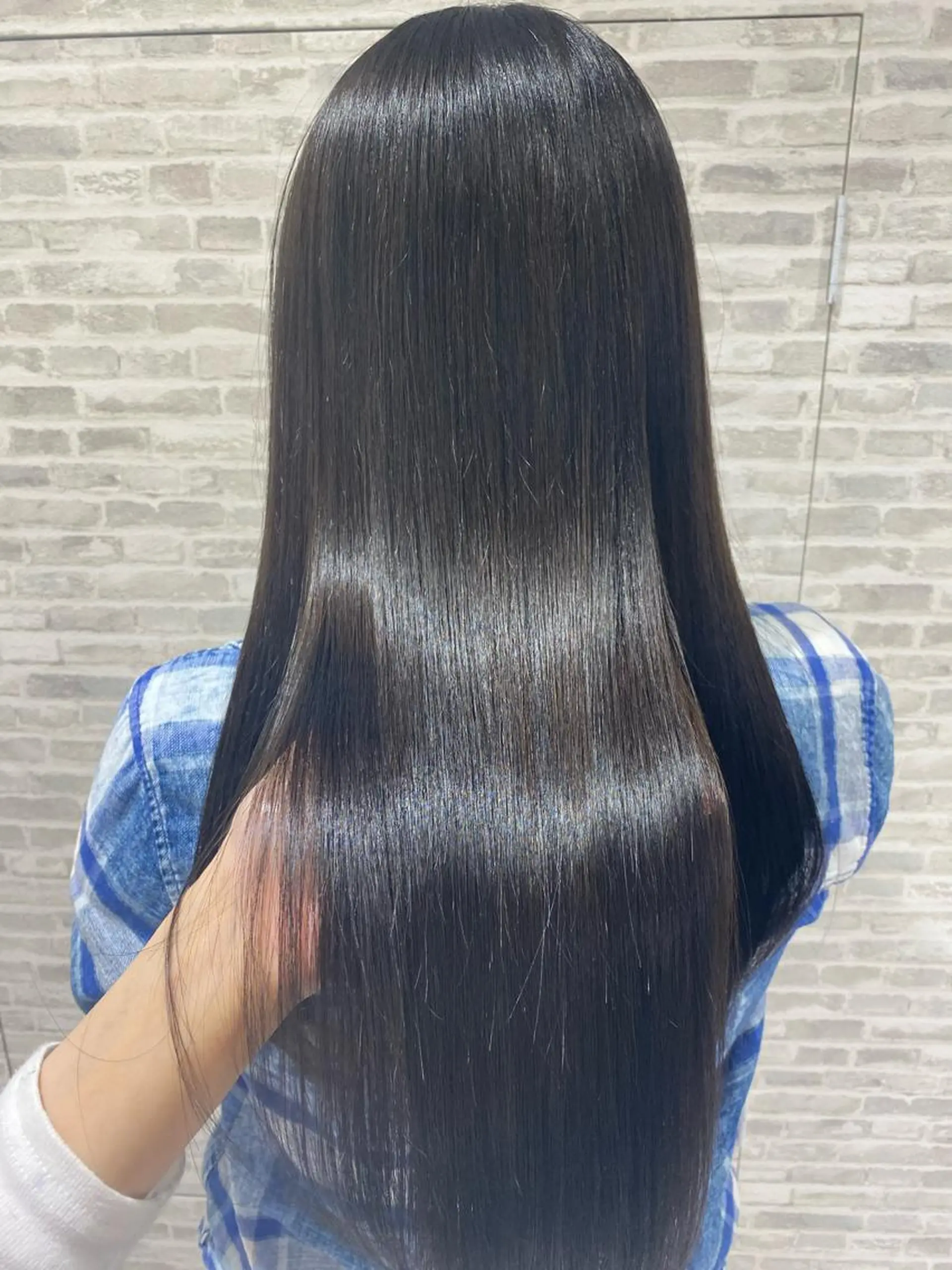 ロング 縮毛矯正 トリートメント 小金丸 里沙のヘアスタイル