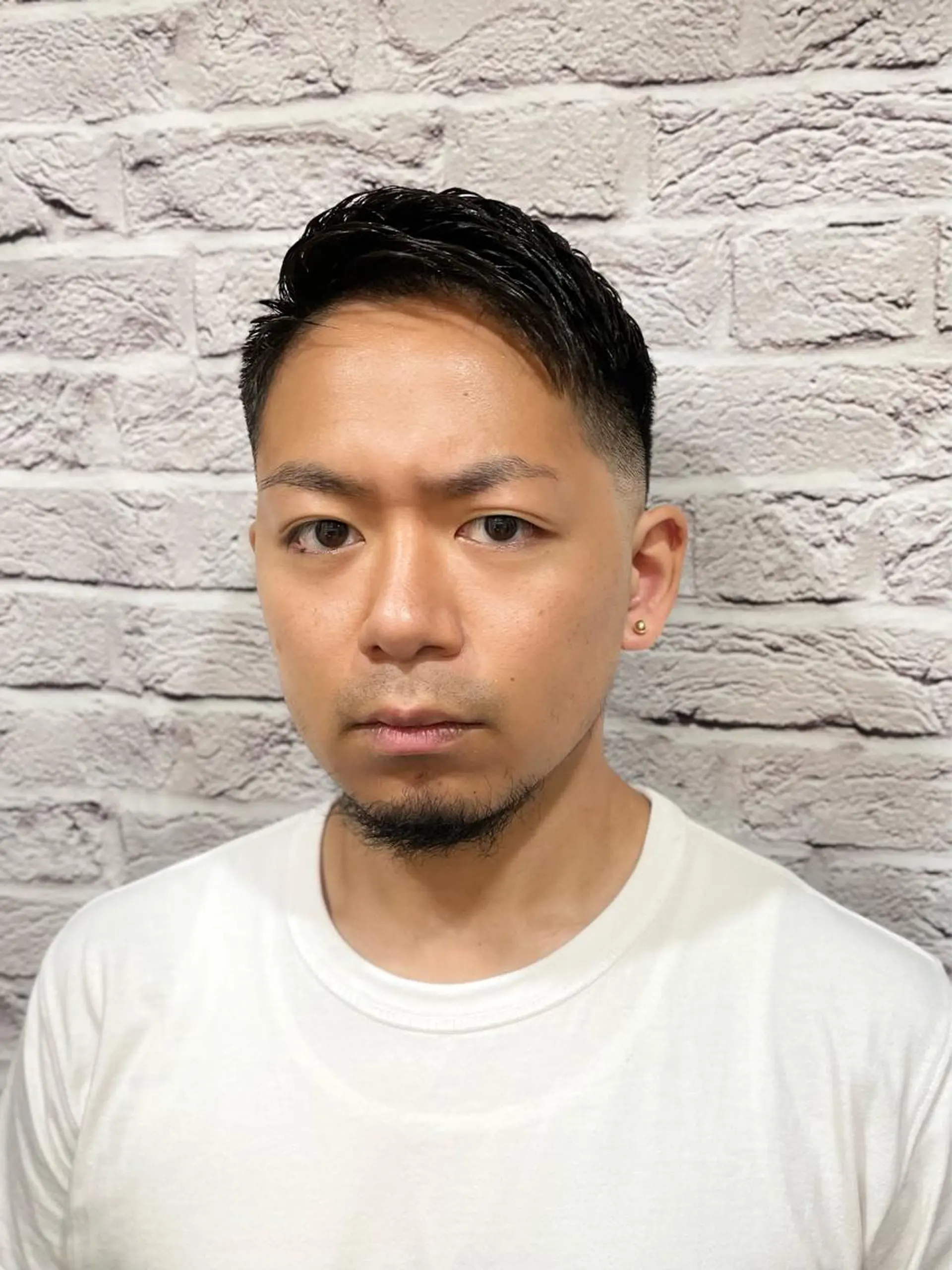 ショート メンズ アップバング フェードカット スキンフェード ショートヘア Graceful BarBer platinum所属・無料メンズカット💈 遠山泰輝のヘアスタイル