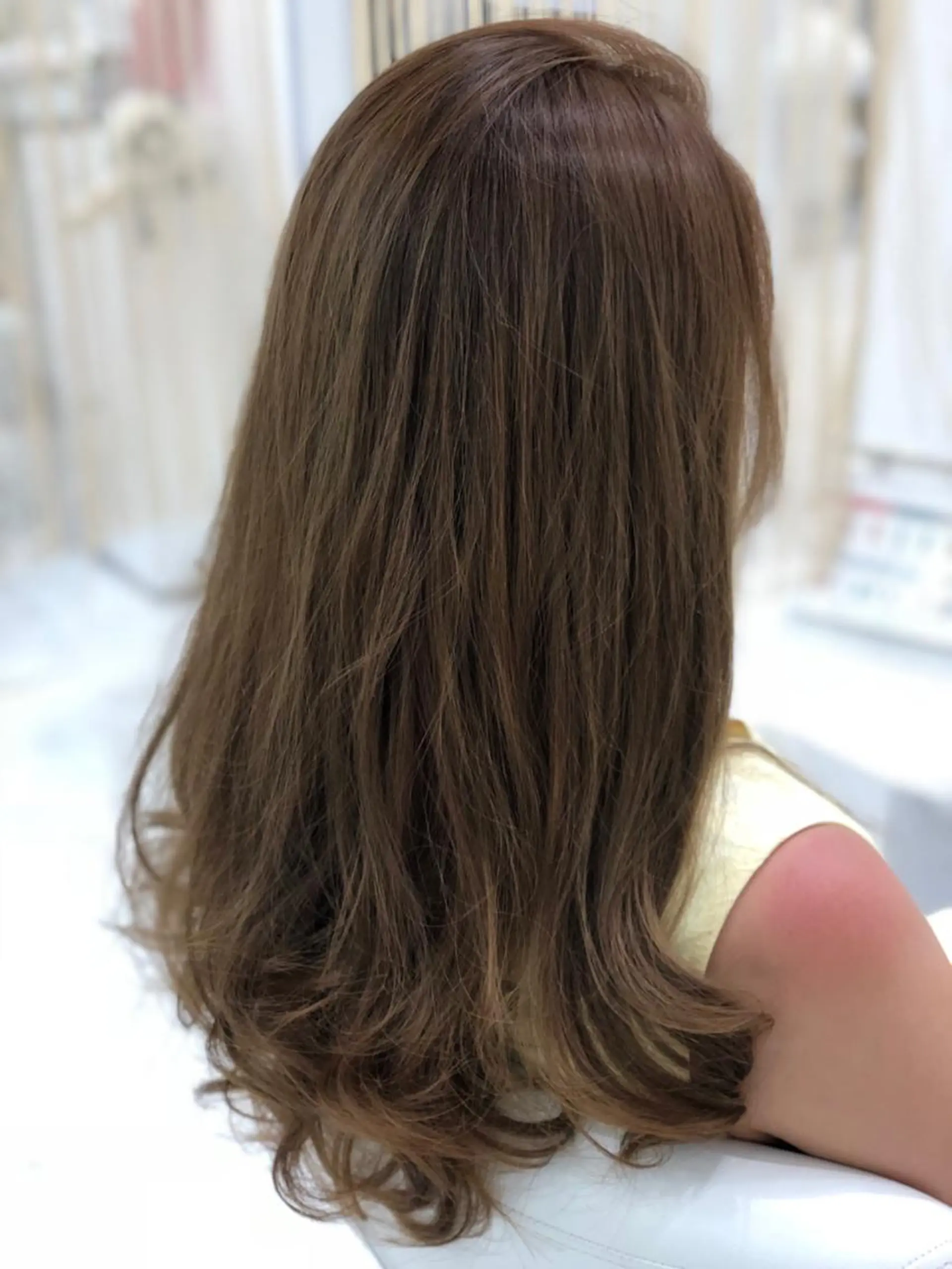 セミロング カラー ブリーチ 透明感カラー ブリーチなしカラー hair Freak所属・佐藤 祥太のヘアスタイル