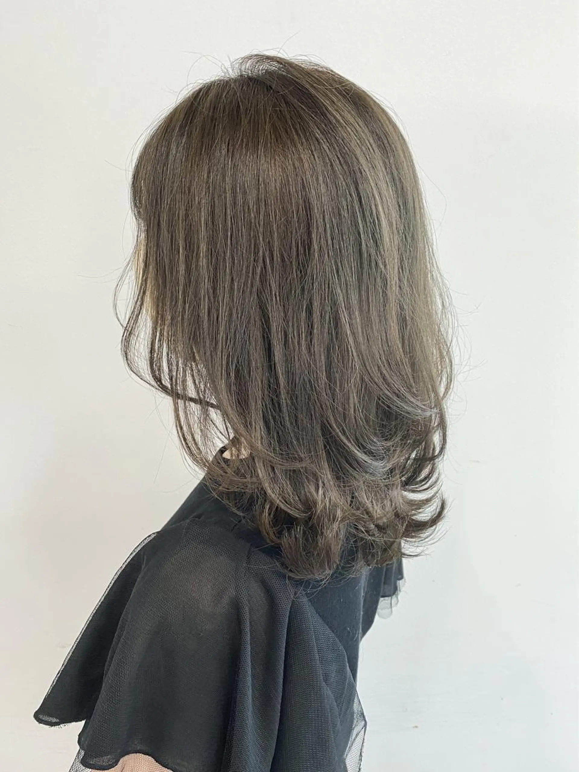ミディアム ヘアカラー 常山 篤志のヘアスタイル