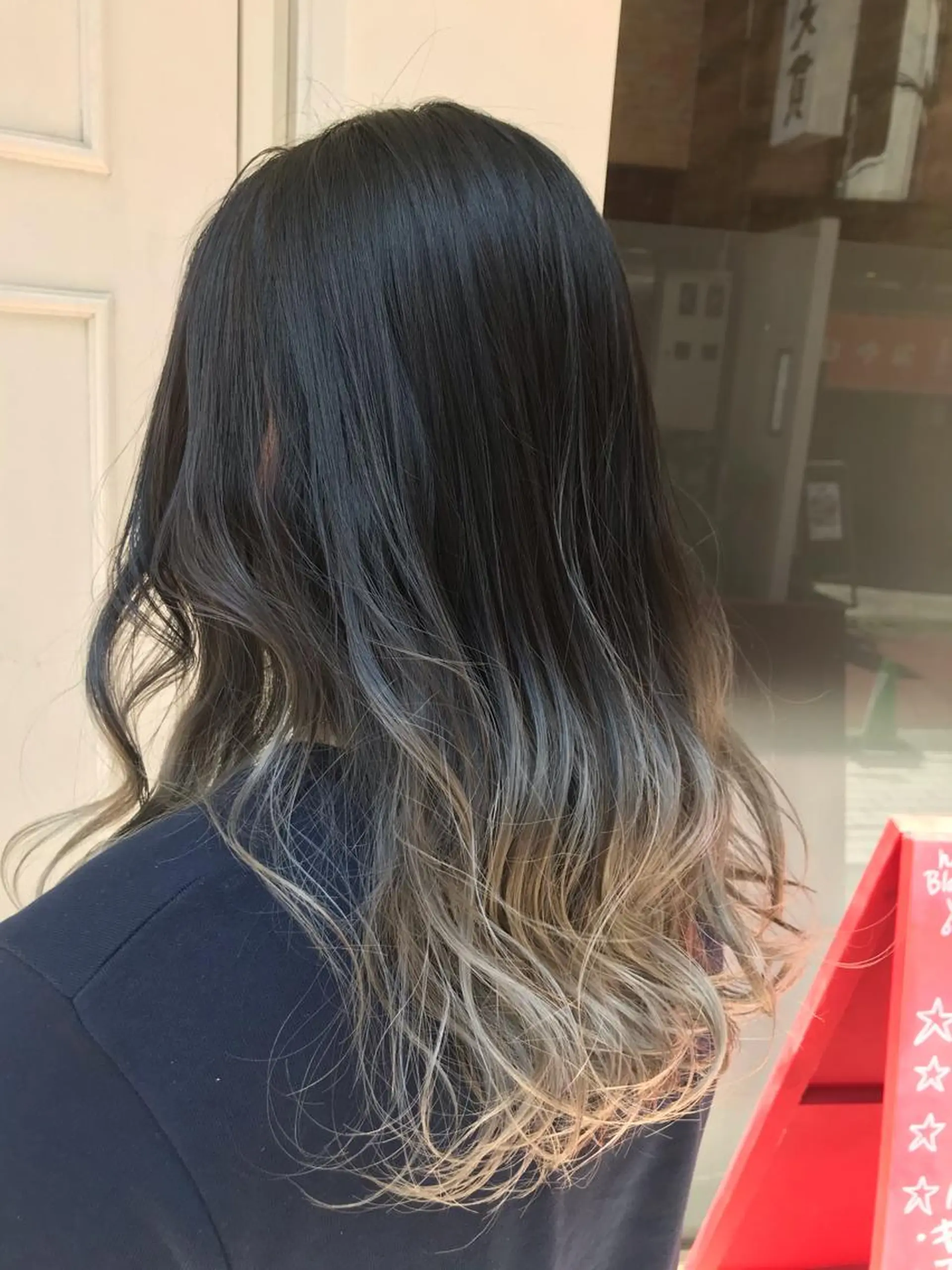 セミロング ヘアカラー Blanco 村松 美里のヘアスタイル