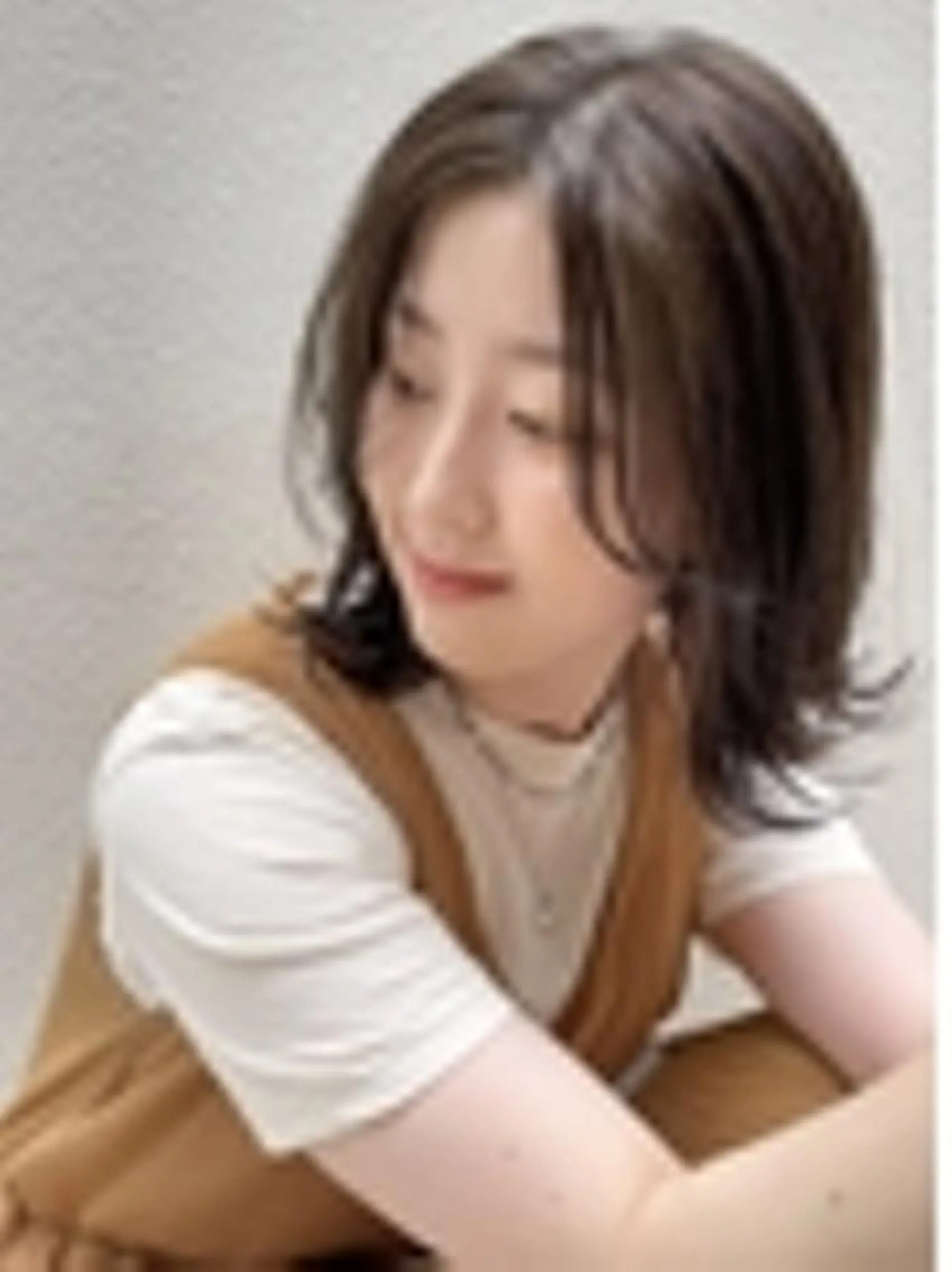 ミディアム カラー ベージュカラー インナーカラー ヘアカラー SiLO 【シロ】のヘアスタイル