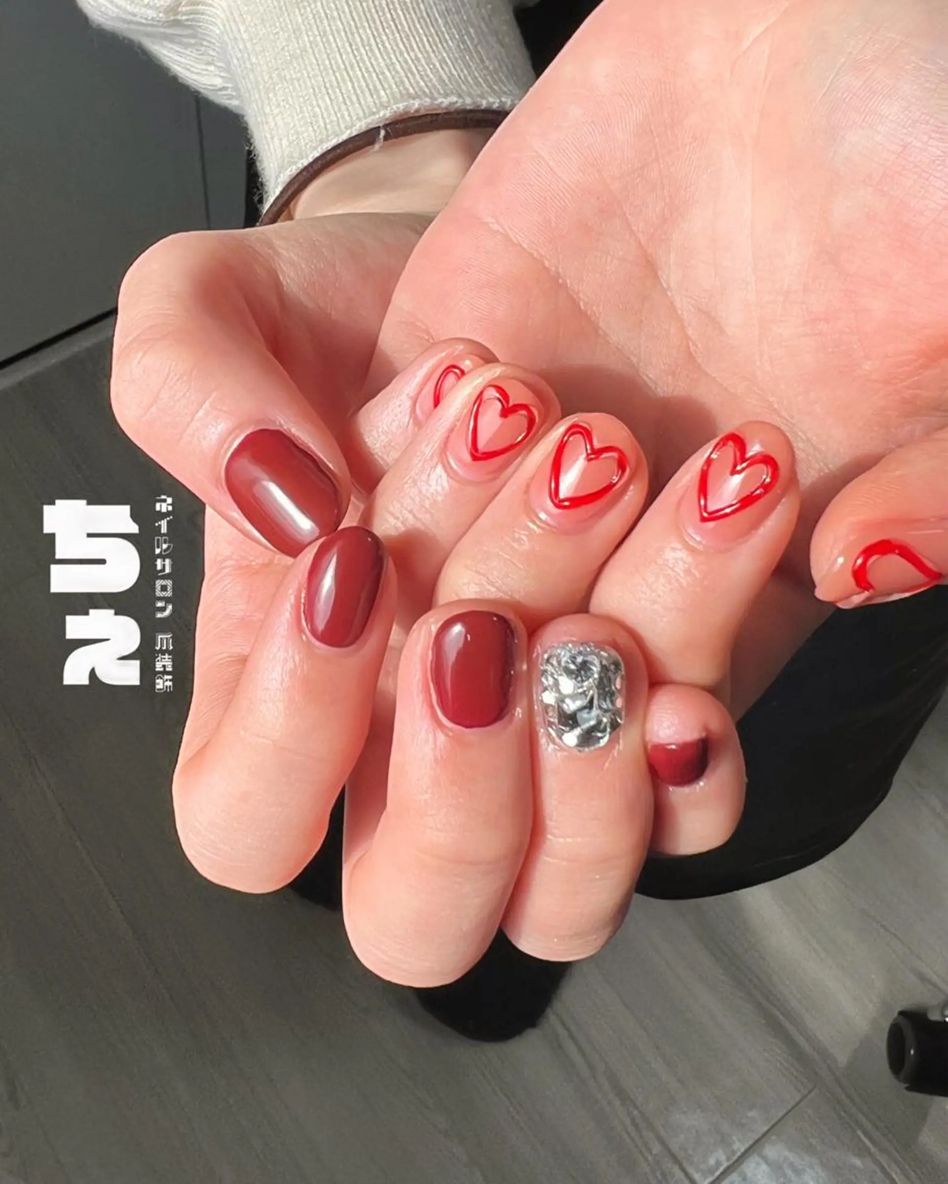 ネイル バレンタイン ハンドネイル nail salon CHEのネイルデザイン