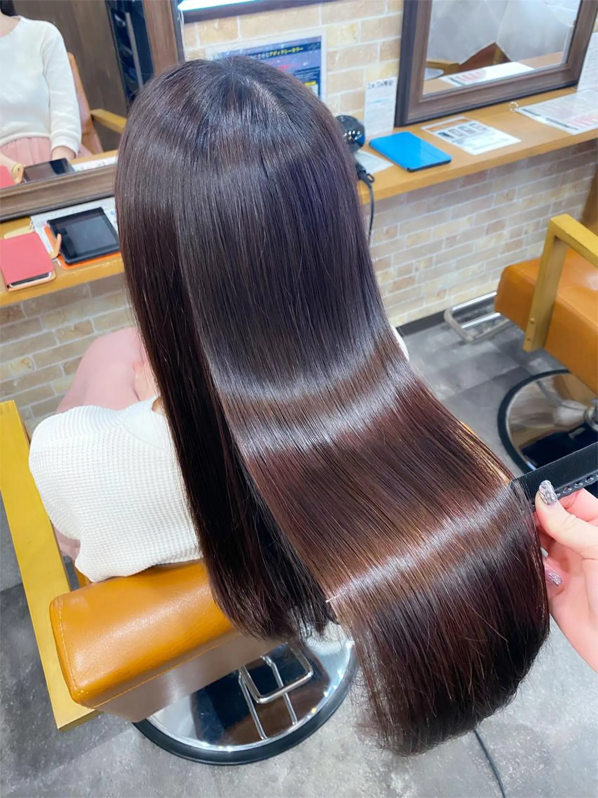 ロング 髪質改善 🤍erikaのヘアスタイル