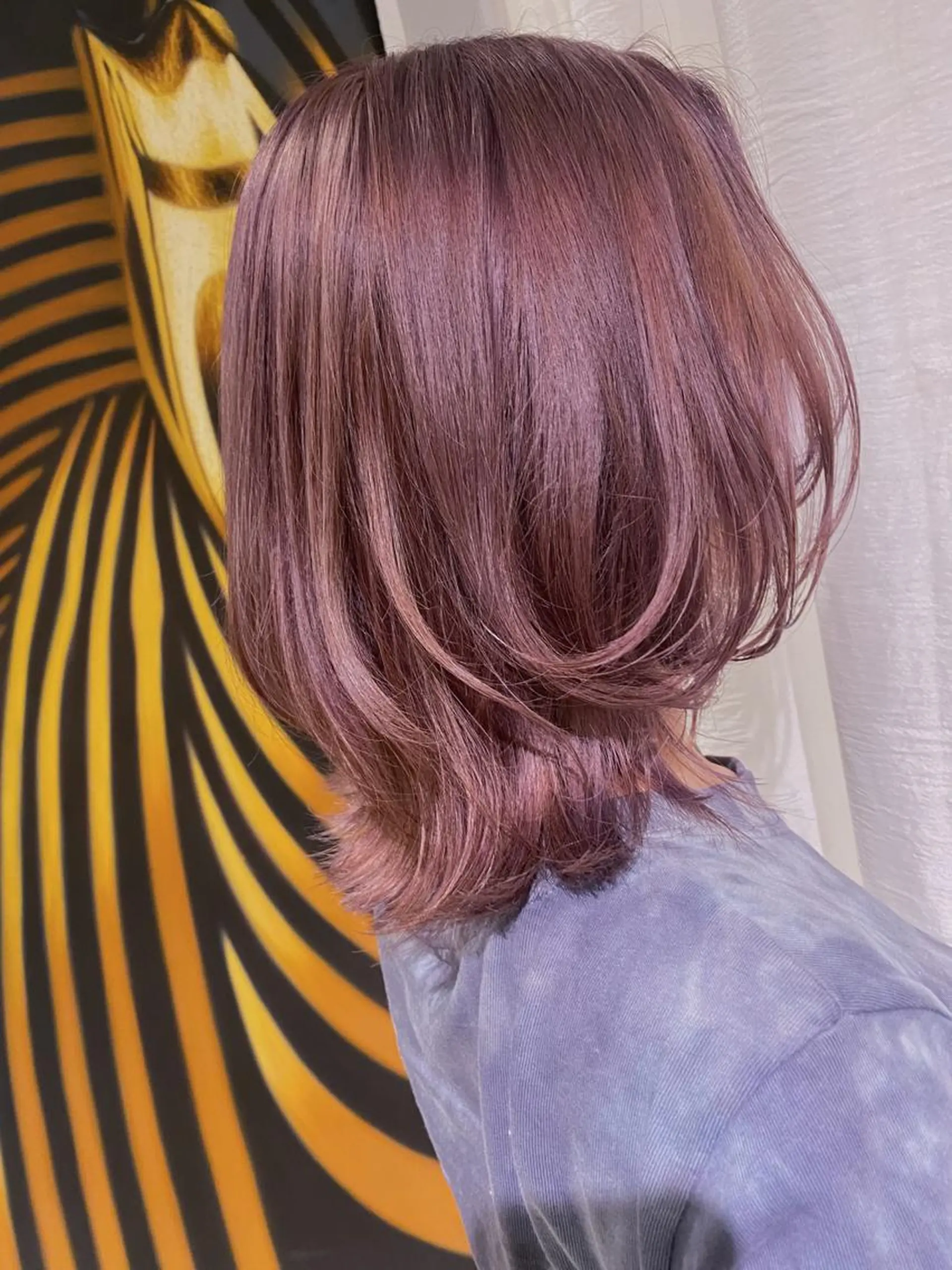 ミディアム カラー Re:MAKE所属・ジャニヲタ美容師 推しカラー中平海帆のヘアスタイル